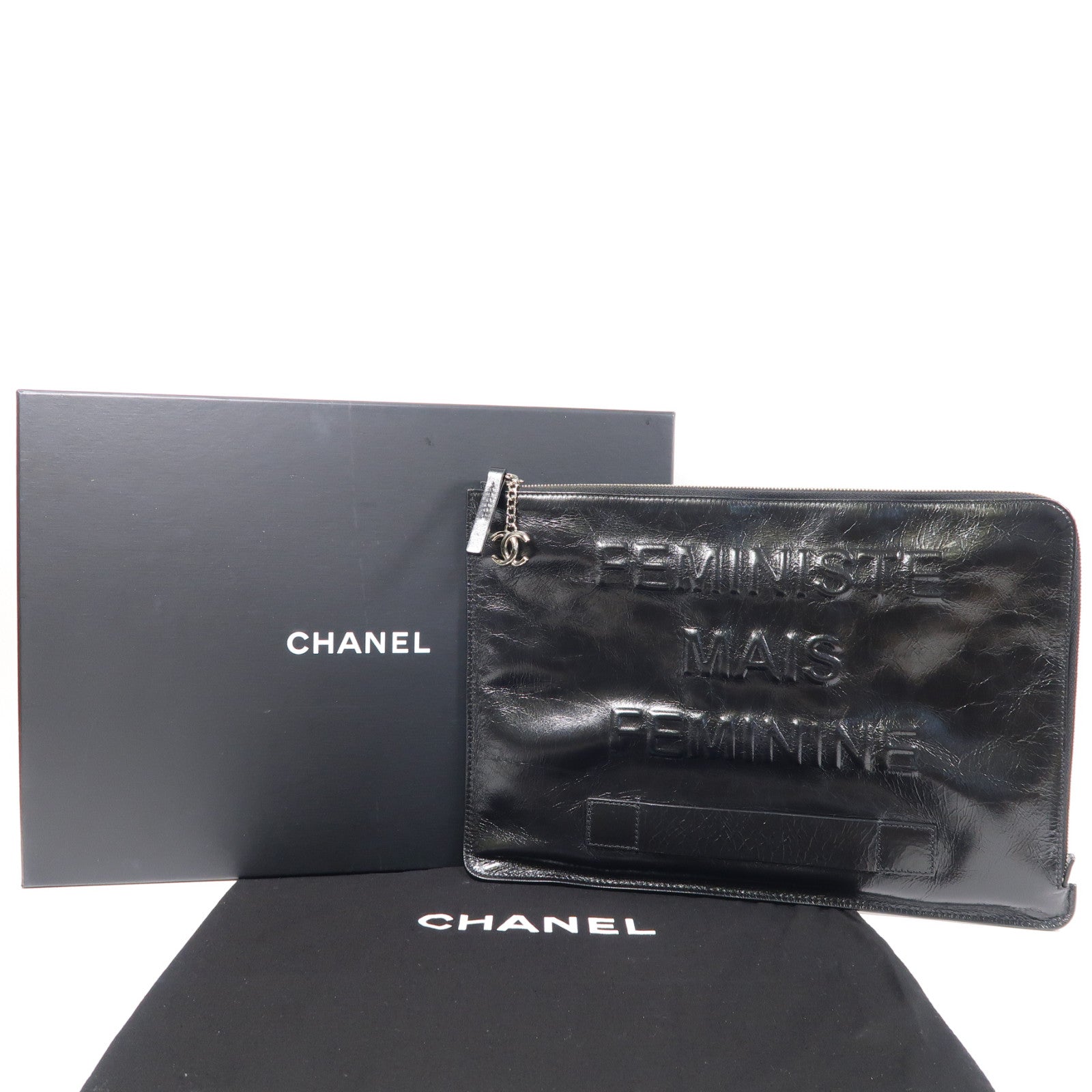 CHANEL 皮革Feminine Pouch Large銀扣手拿包黑色