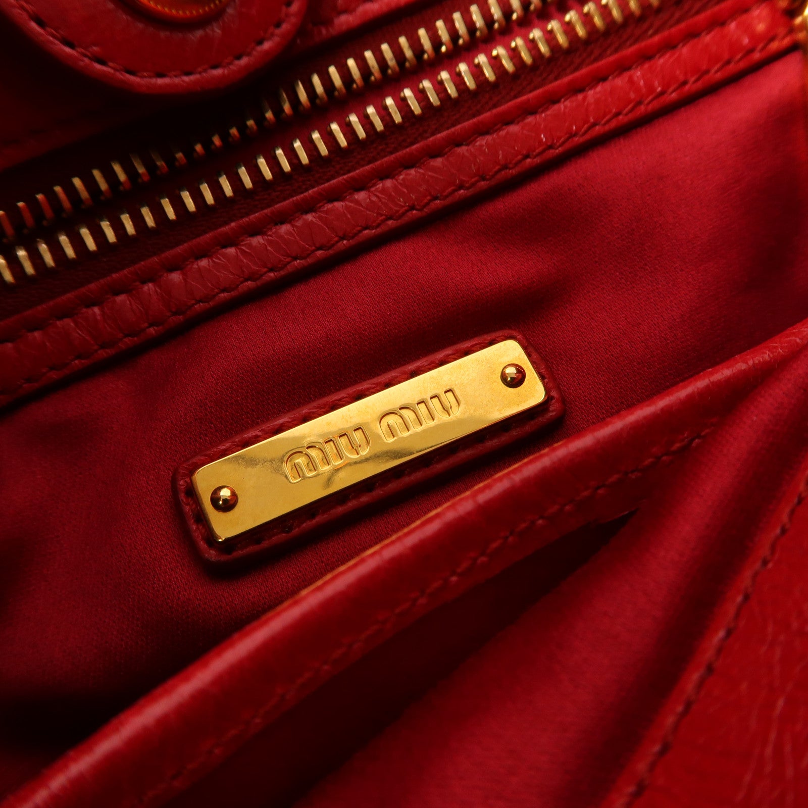 Miu Miu 牛皮皮革2 Way Shoulder金扣手挽肩背兩用袋