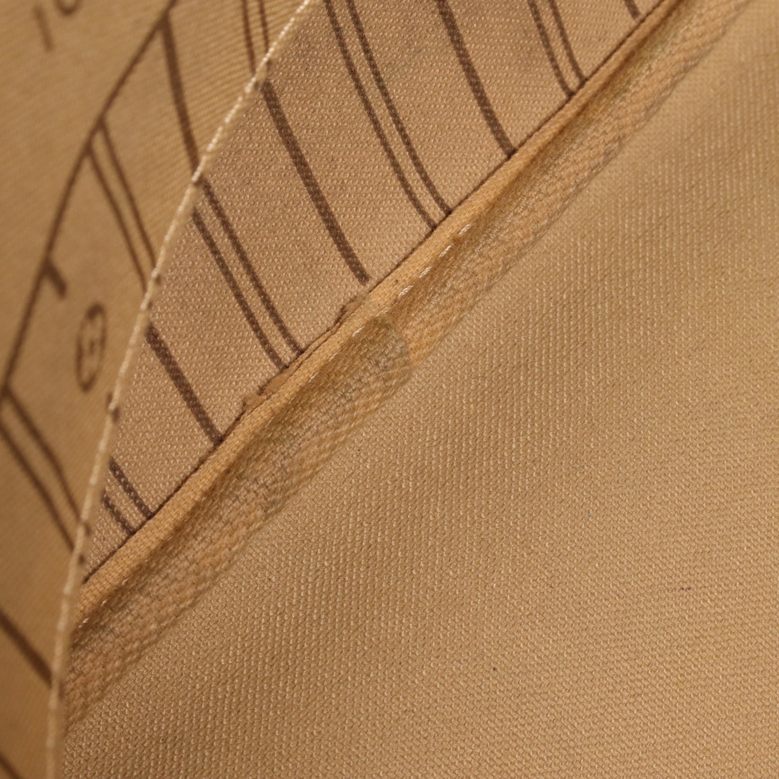 LOUIS VUITTON Monogram Neverfull MM金扣手挽袋