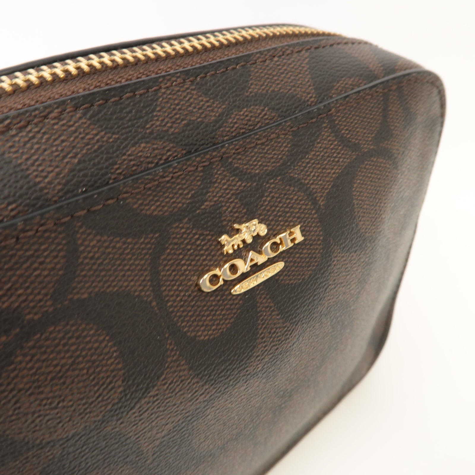 COACH 【激減優惠】塗層帆布Shoulder Bag金扣肩背袋啡色