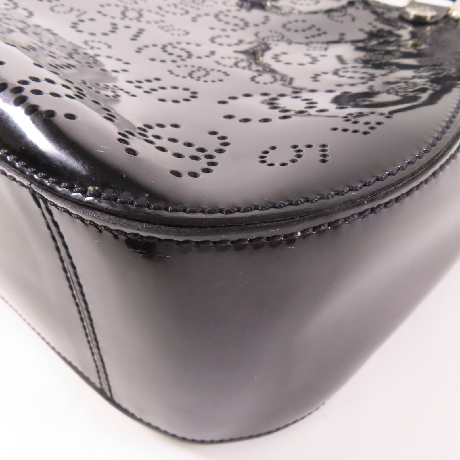 CHANEL 漆皮皮革No.5 Coco Mark Tote Bag銀扣肩背袋