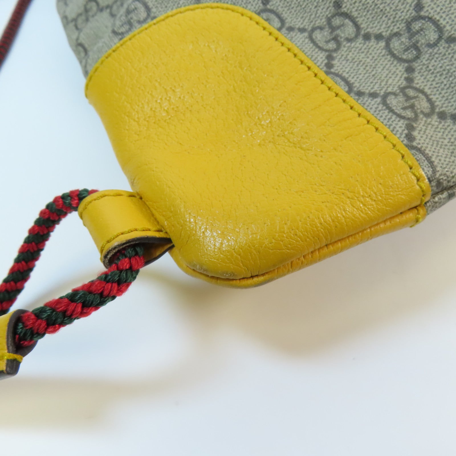 GUCCI 塗層帆布Backpack金扣背包
