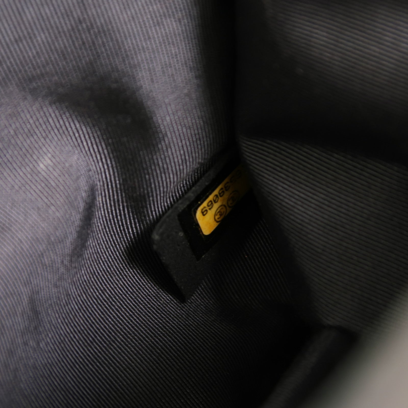 CHANEL 【激減優惠】羊皮皮革Chain Shoulder銀扣鏈帶肩背袋