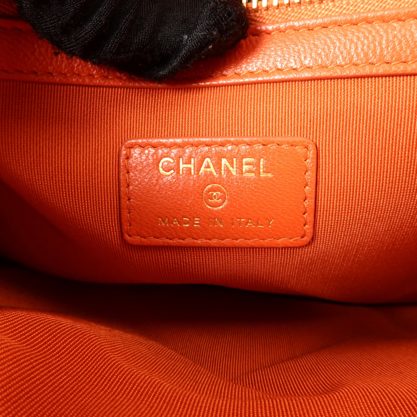 CHANEL 羊皮皮革C19 Clutch Bag金扣手拿包