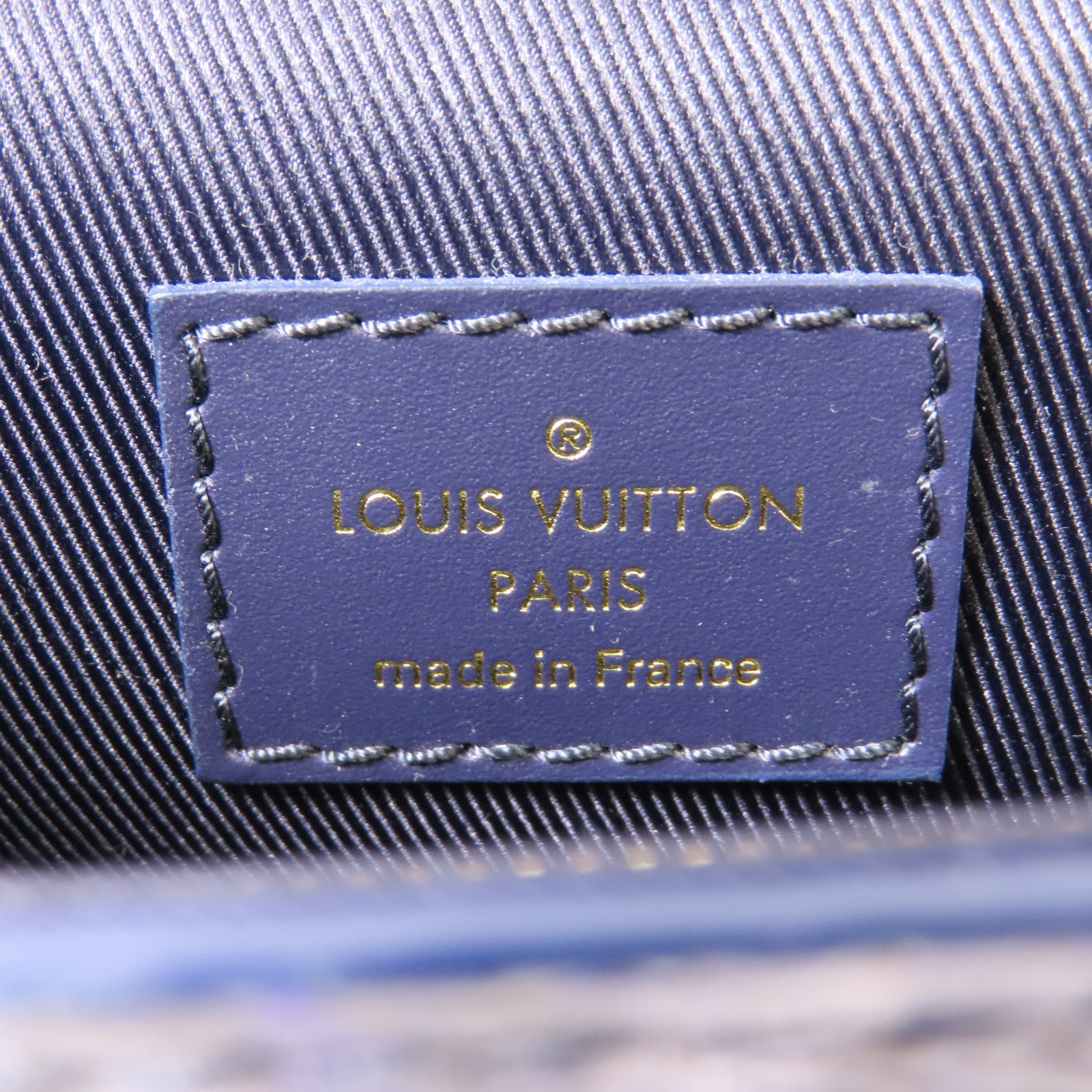 LOUIS VUITTON Monogram Bleach Steamer Wearable金扣肩背袋