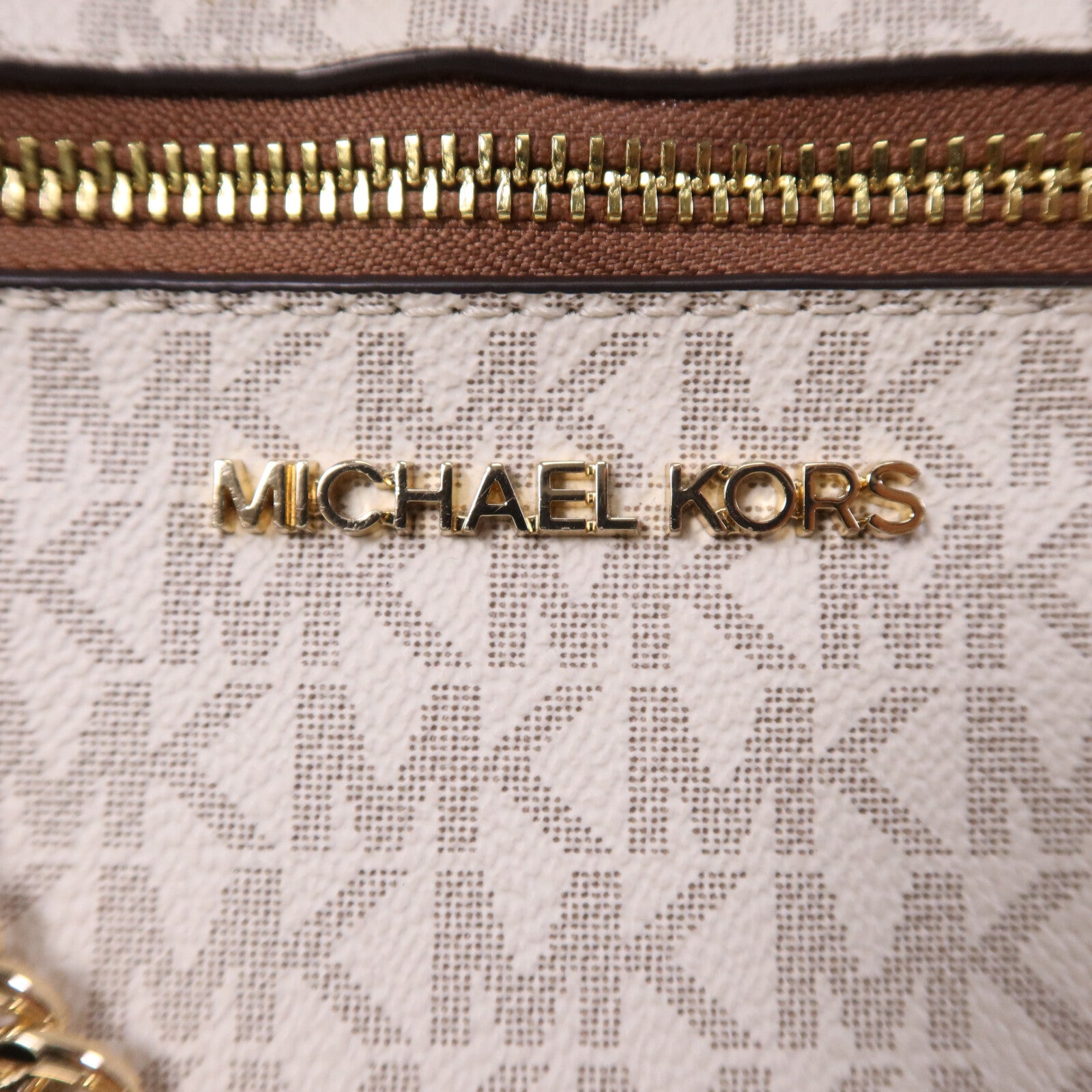 Michael Kors 牛皮皮革Jet Set Shoulder Bag金扣肩背袋