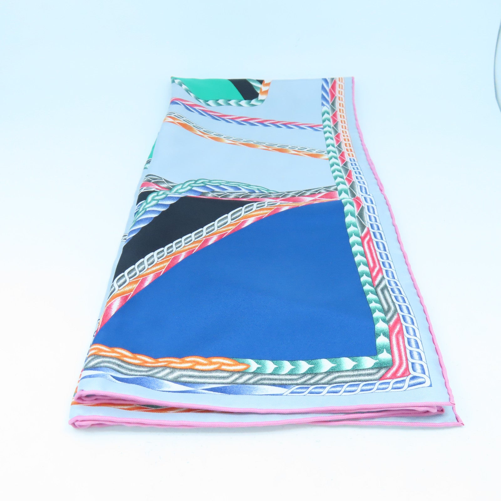 HERMES 【激減優惠】絲質Scarf圍巾綠色/灰色/黑色