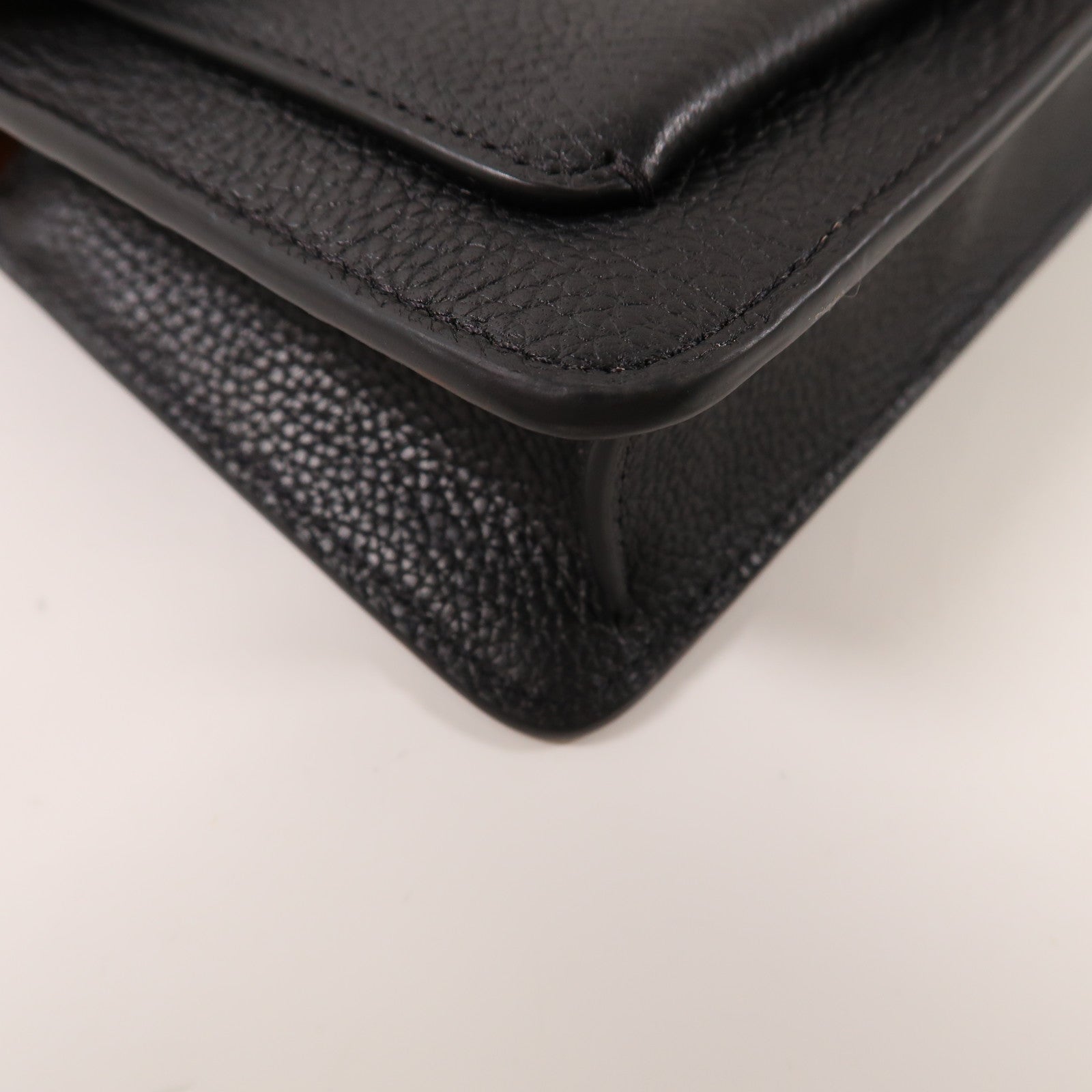 COACH 牛皮皮革Shoulder Bag金扣鏈帶肩背袋黑色