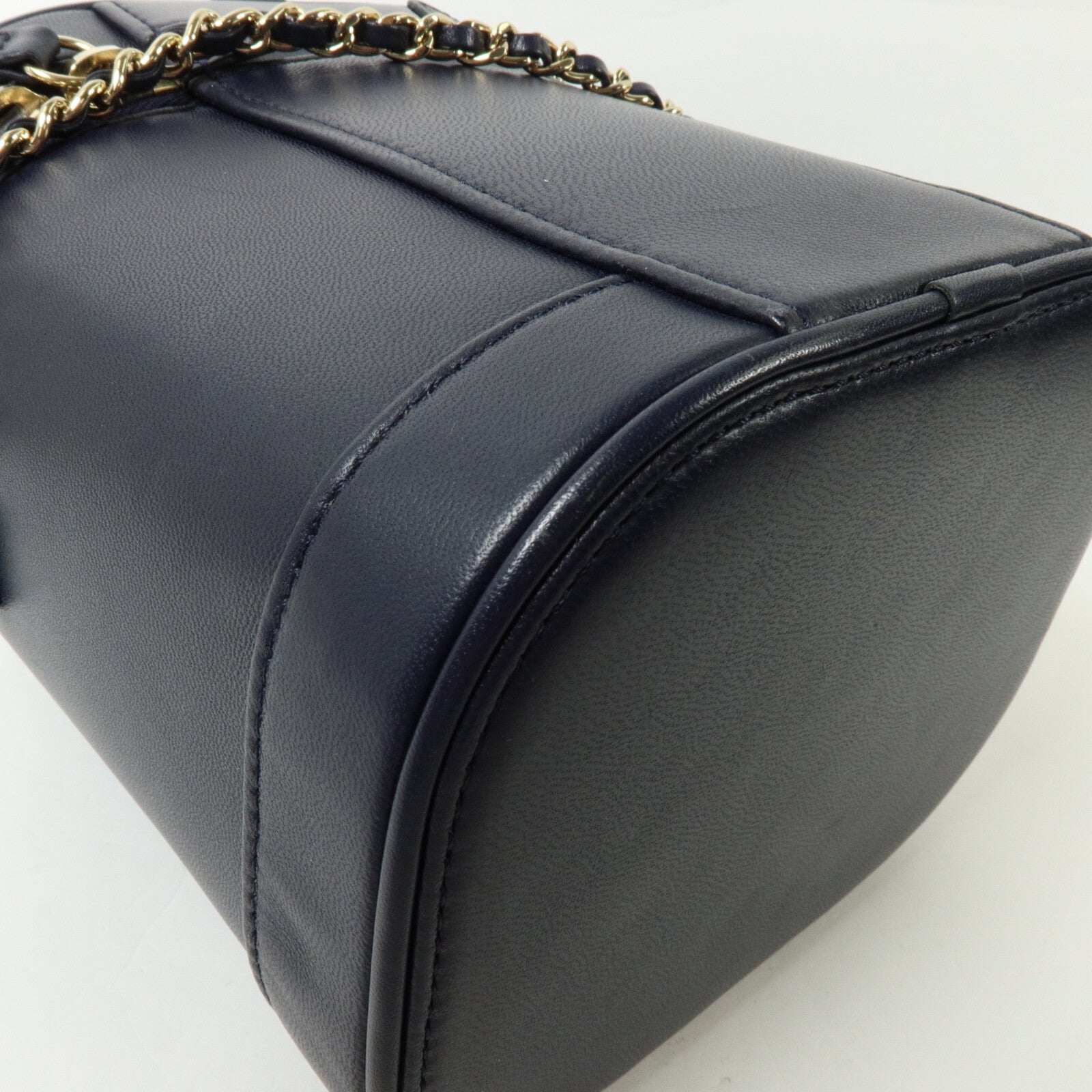 CHANEL 牛皮皮革Vanity Case鏈帶手挽肩背兩用袋