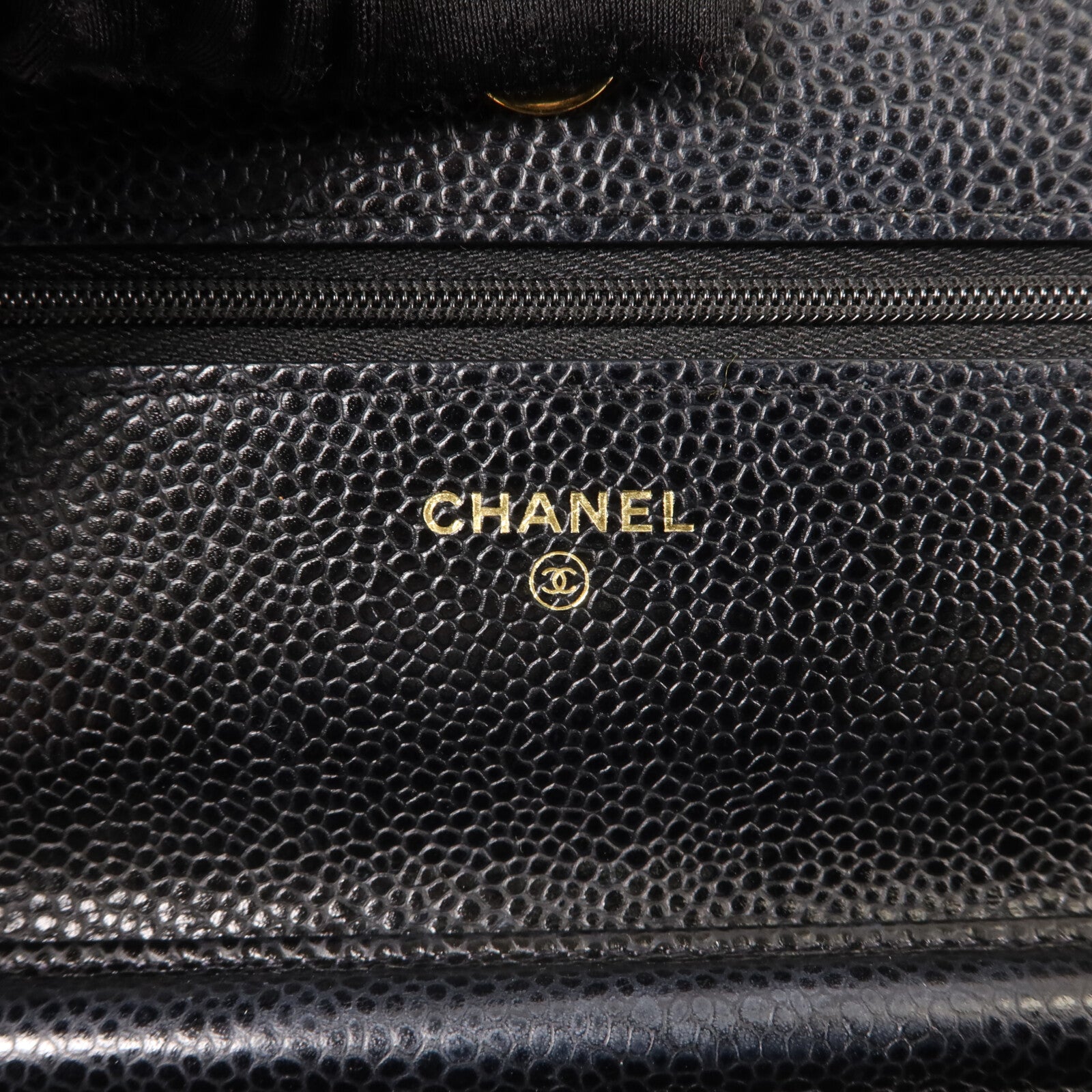 CHANEL 牛皮皮革WOC Wallet On Chain鏈帶肩背袋