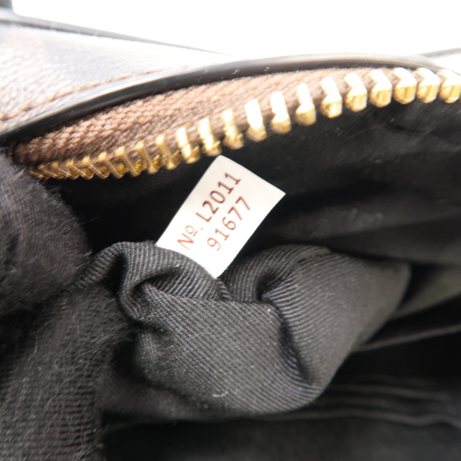 COACH 【激減優惠】塗層帆布Shoulder Bag金扣肩背袋啡色