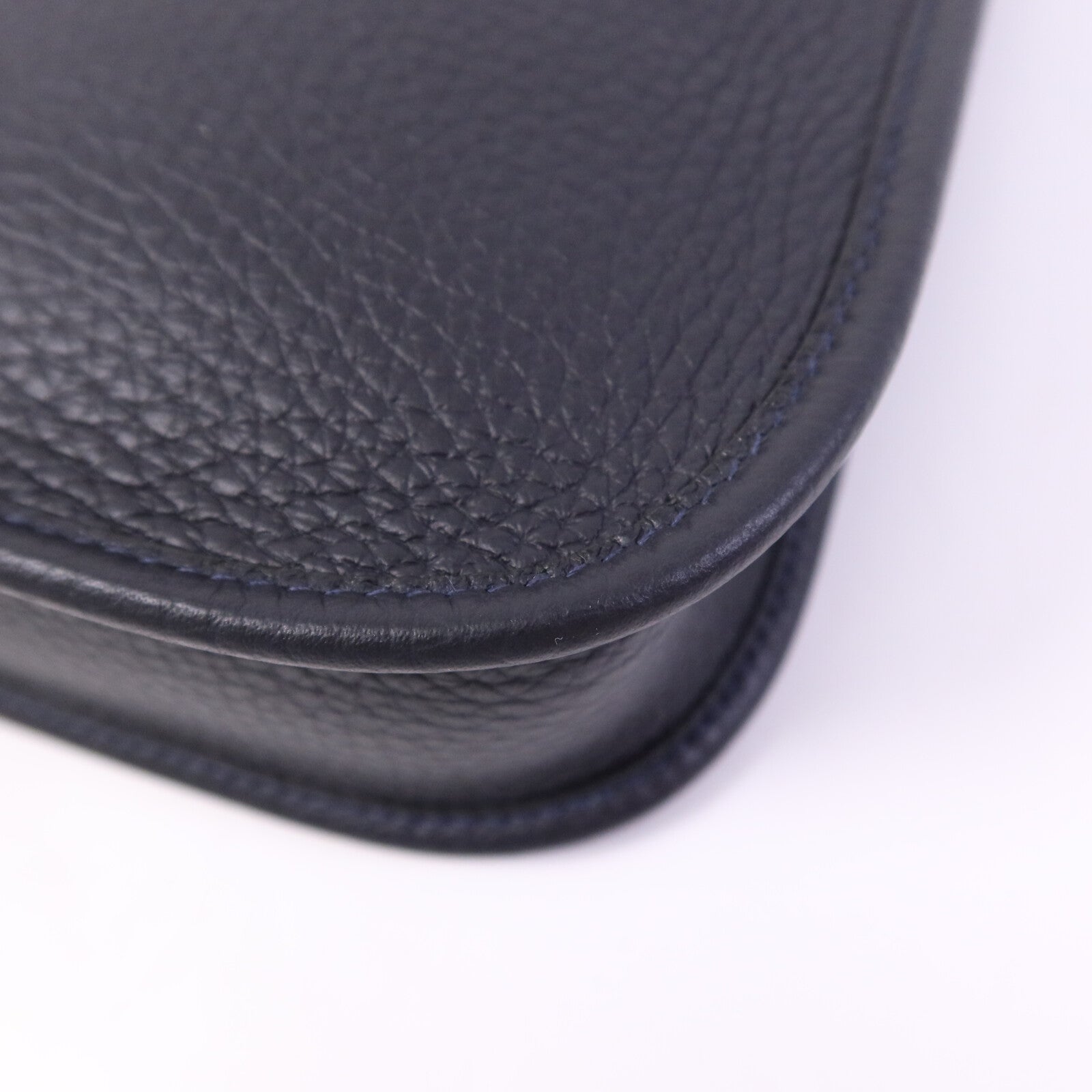 HERMES Clemence皮革Evelyne TPM金扣肩背袋Caban