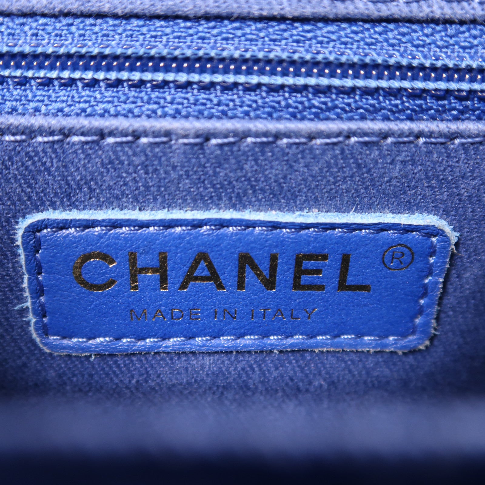 CHANEL 牛皮皮革Shoulder bag金扣鏈帶肩背袋深藍色