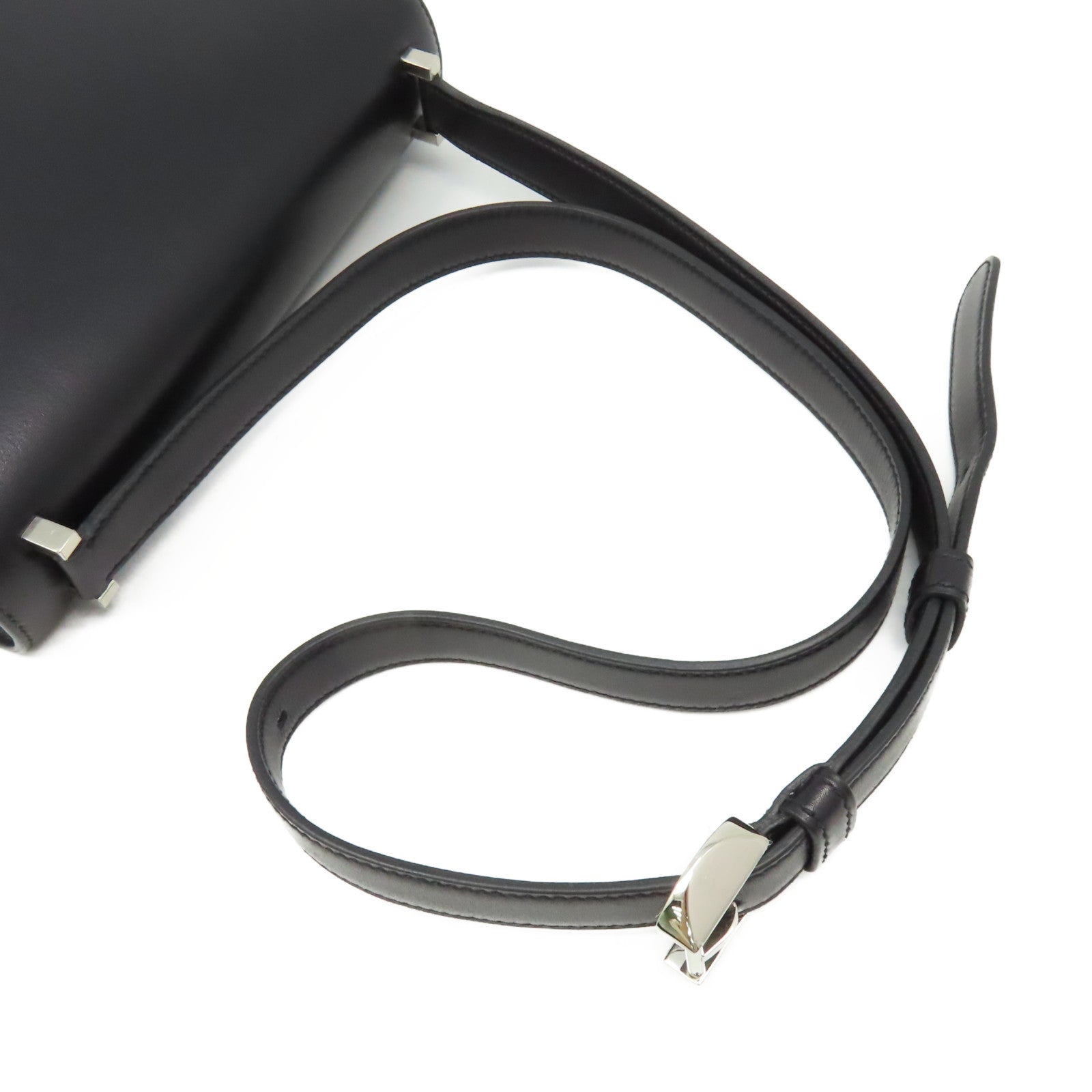 HERMES 【激減優惠】Evercolor皮革2002-20 Shoulder Bag銀扣肩背袋黑色
