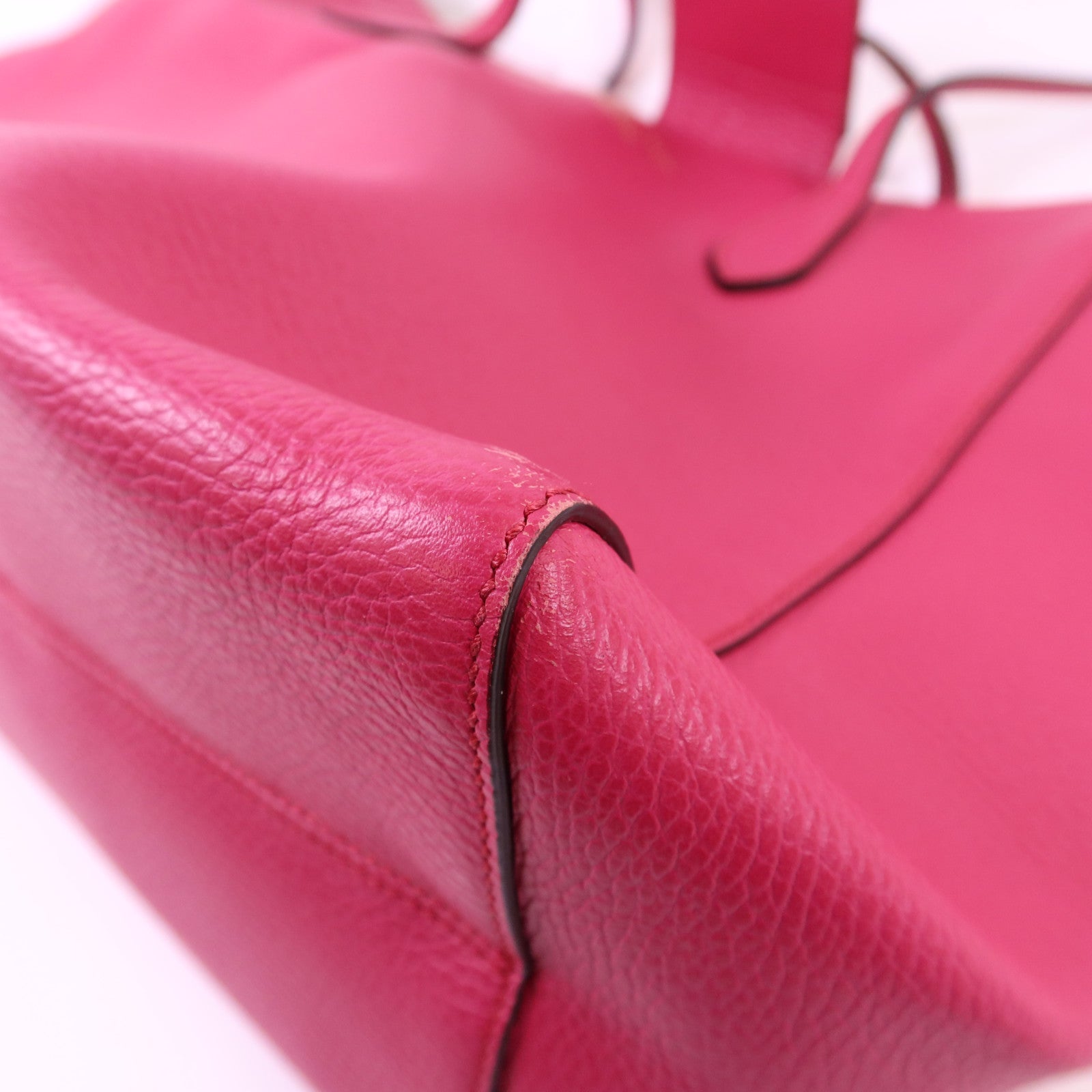 GUCCI 牛皮皮革Shoulder Bag金扣肩背袋