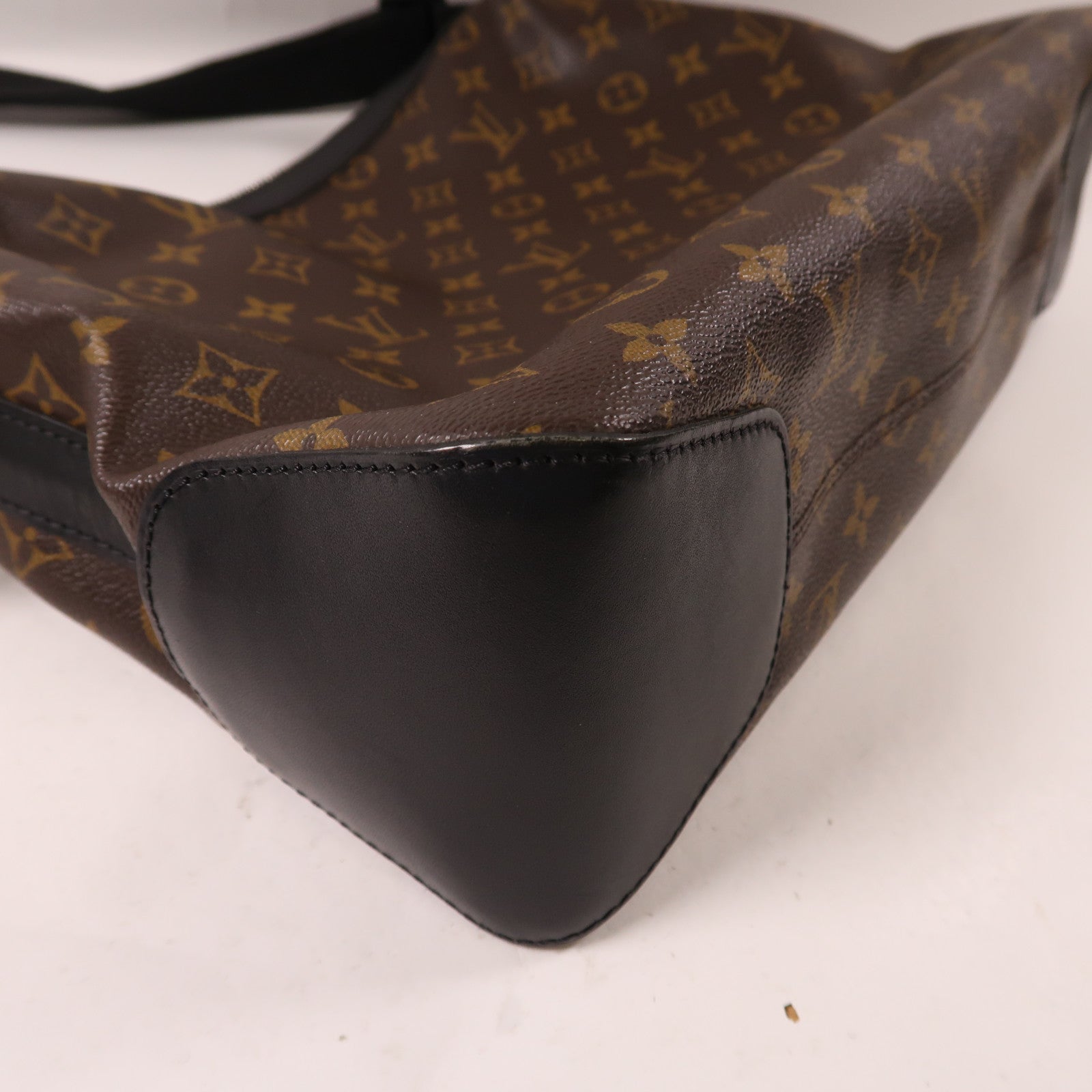 LOUIS VUITTON Monogram Macassar Torres銀扣斜孭袋啡色