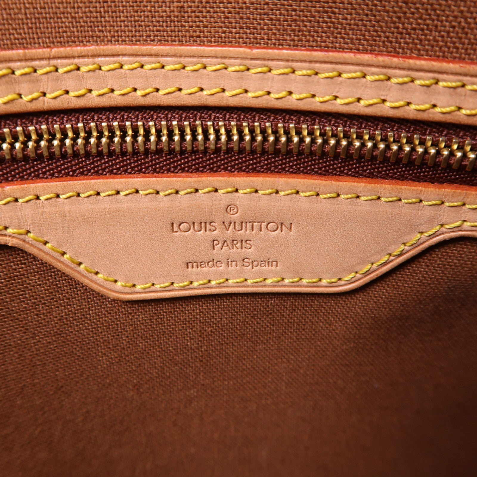 LOUIS VUITTON Monogram Abbesses金扣肩背袋棕色