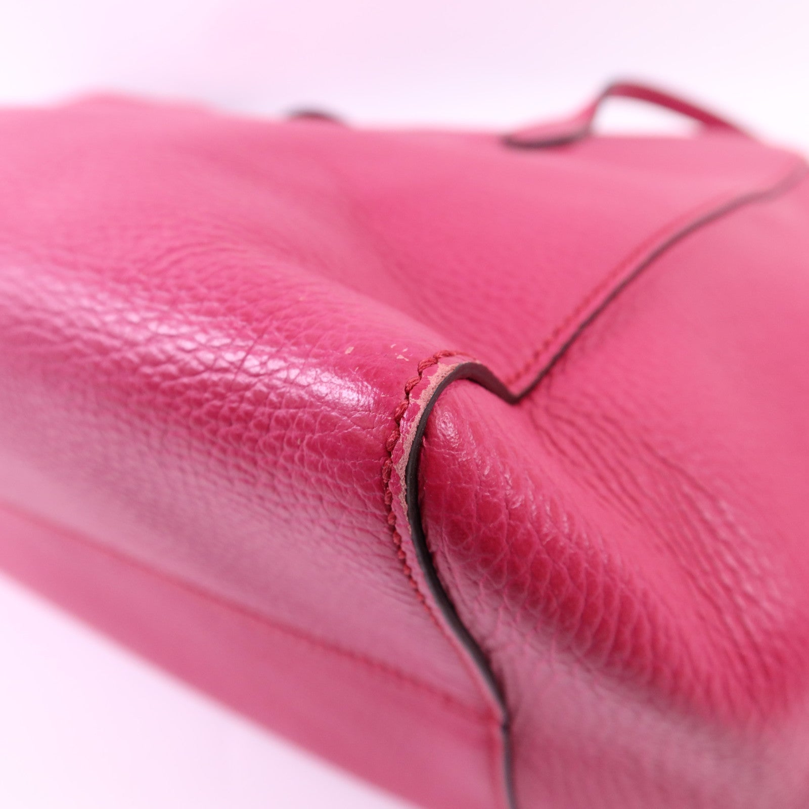 GUCCI 牛皮皮革Shoulder Bag金扣肩背袋