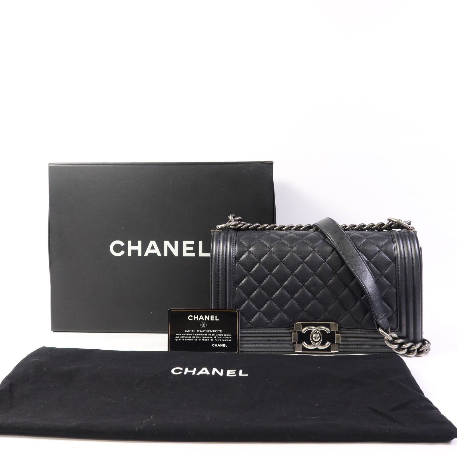 CHANEL 羊皮皮革Boy 25銀扣鏈帶肩背袋