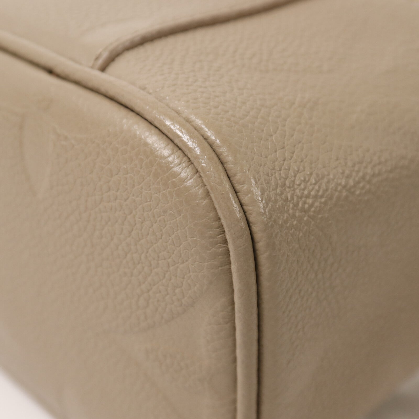LOUIS VUITTON 【激減優惠】Monogram Empreinte Vanity PM金扣鏈帶手挽肩背兩用袋