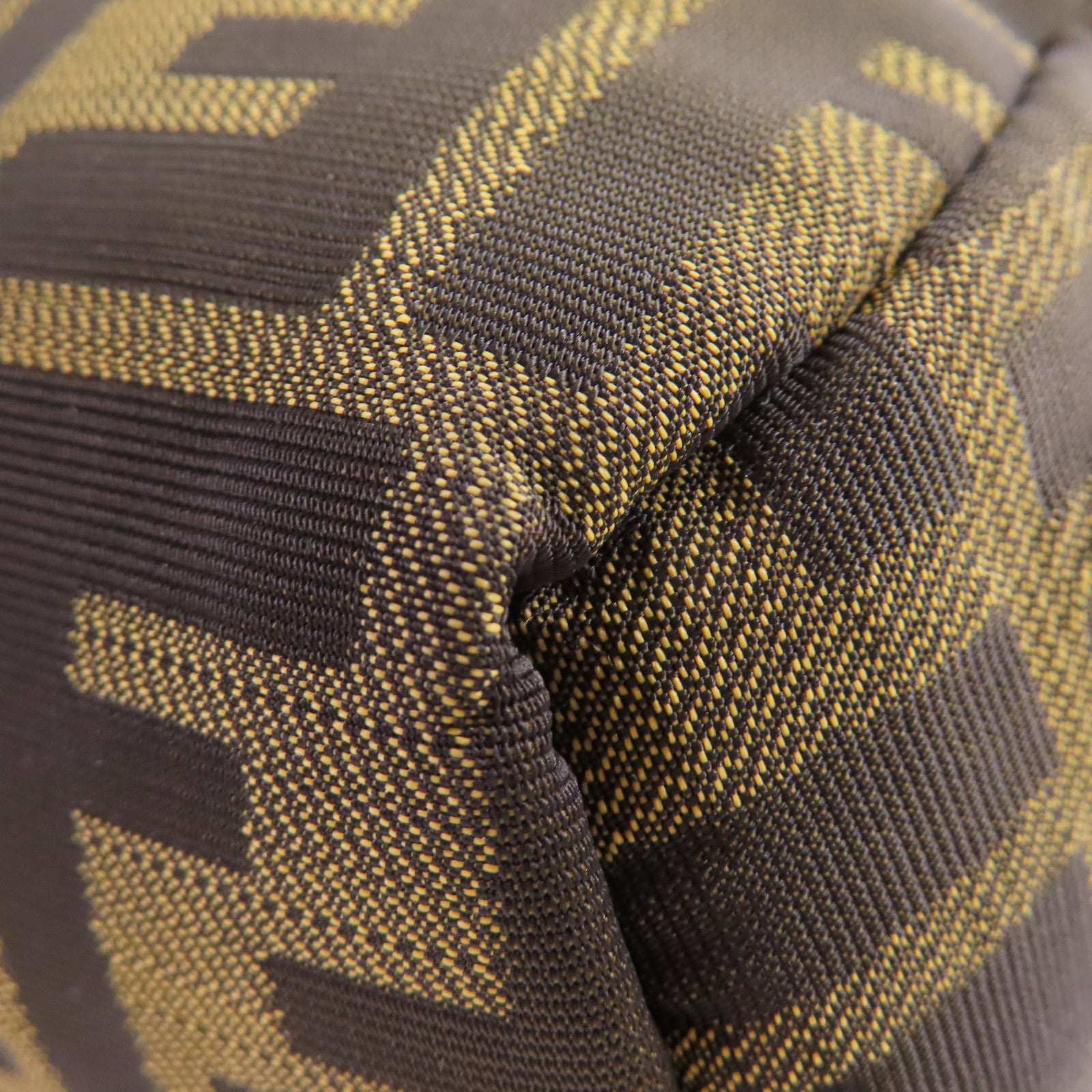 FENDI 帆布Zucchino Handbag手挽袋啡色