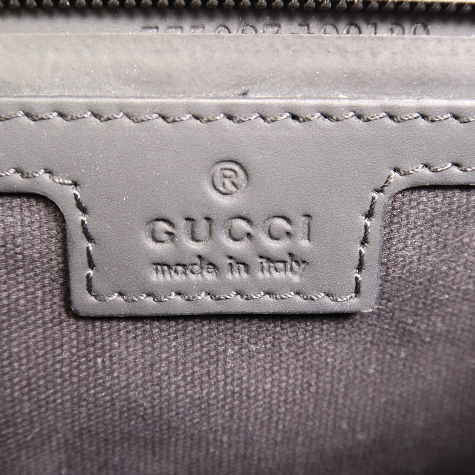 GUCCI 牛皮皮革Small Crossbody Bag肩背袋