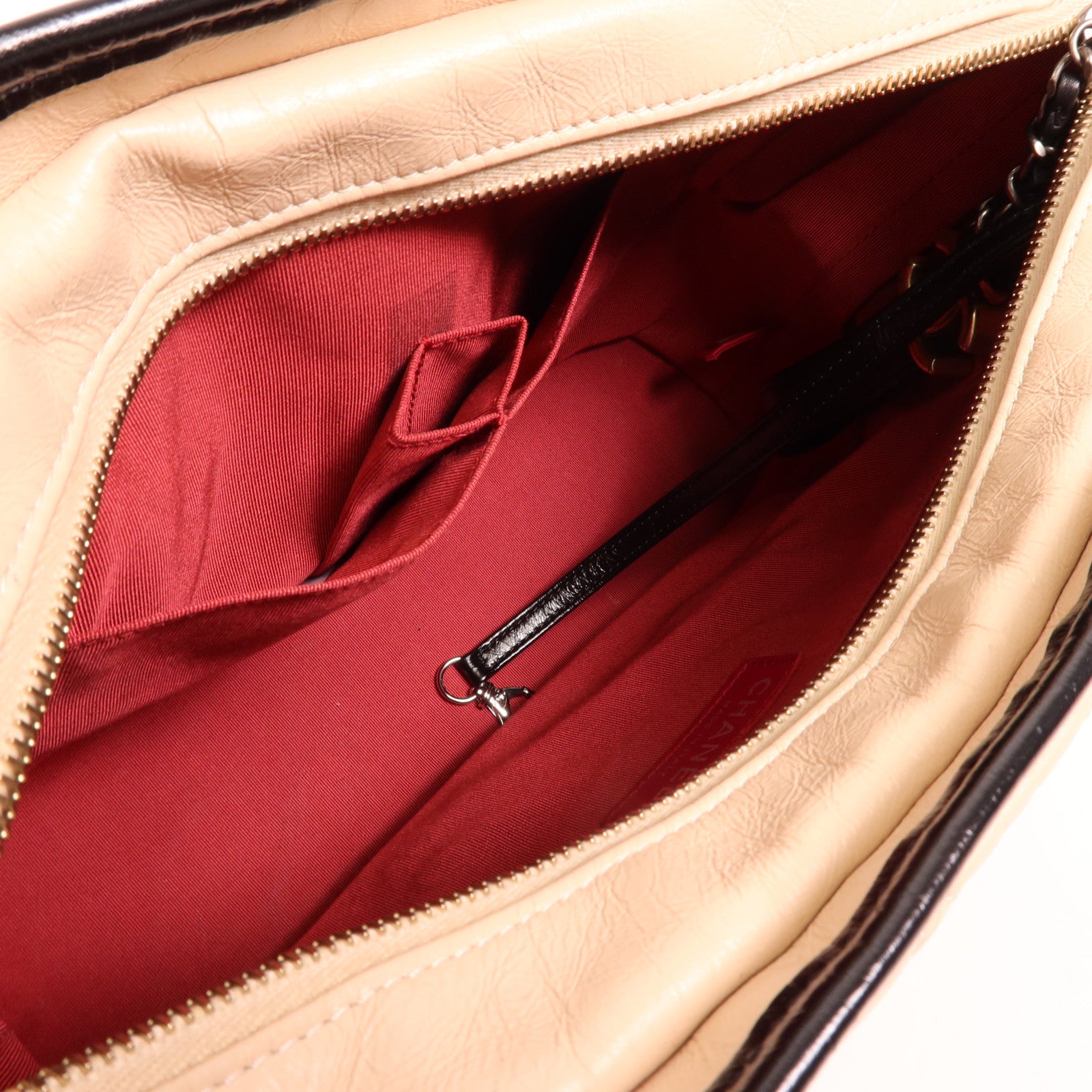 CHANEL 牛皮皮革Gabrielle鏈帶肩背袋