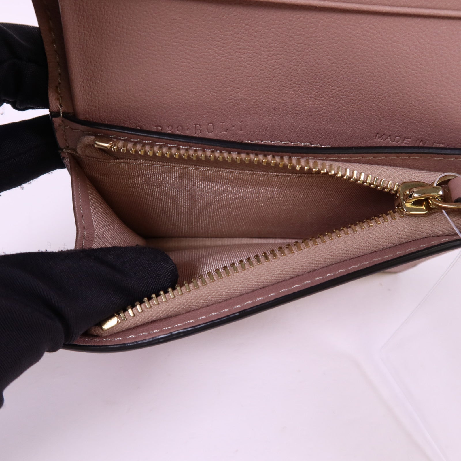 Valentino 牛皮皮革Bifold Wallet金扣錢包