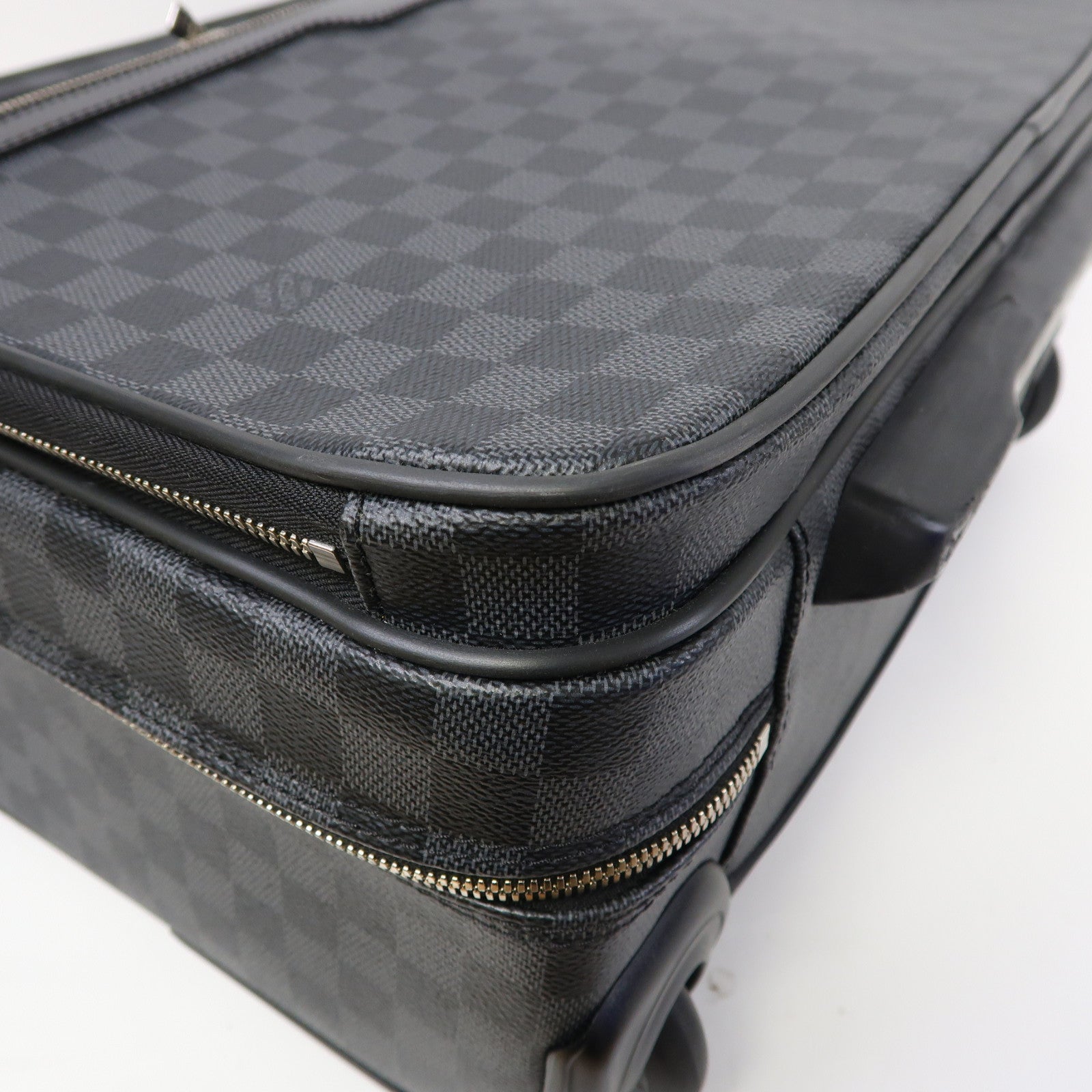 LOUIS VUITTON Damier Graphite Pilot Case銀扣行李箱黑色