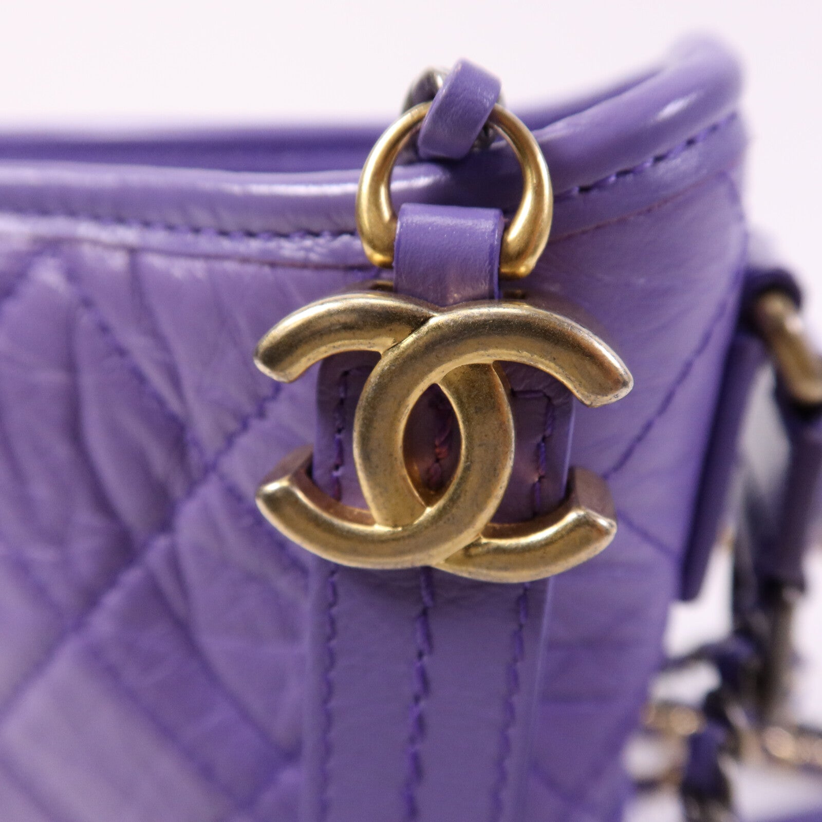 CHANEL 牛皮皮革Gabrielle Small鏈帶肩背袋