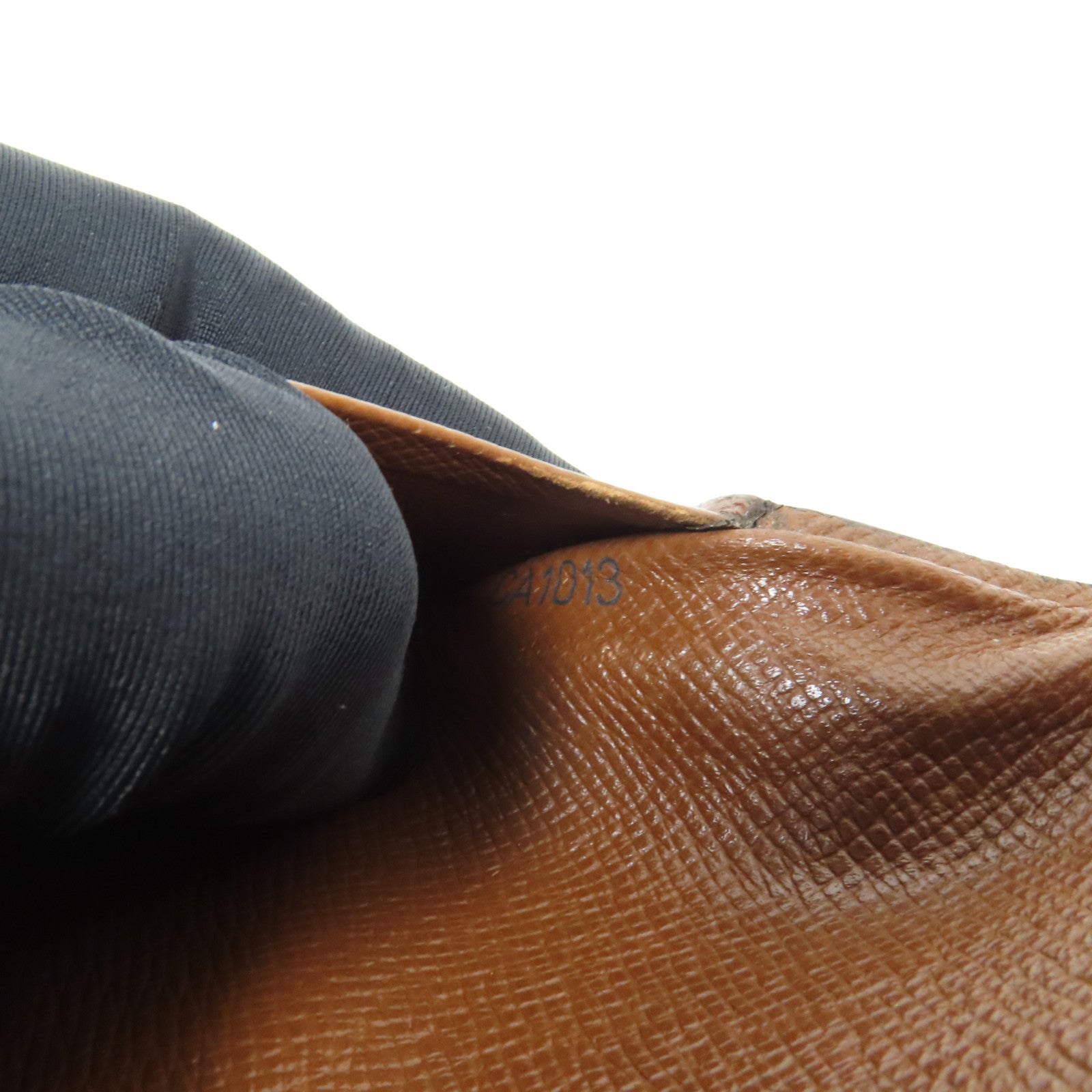 LOUIS VUITTON Monogram Card Case卡片套