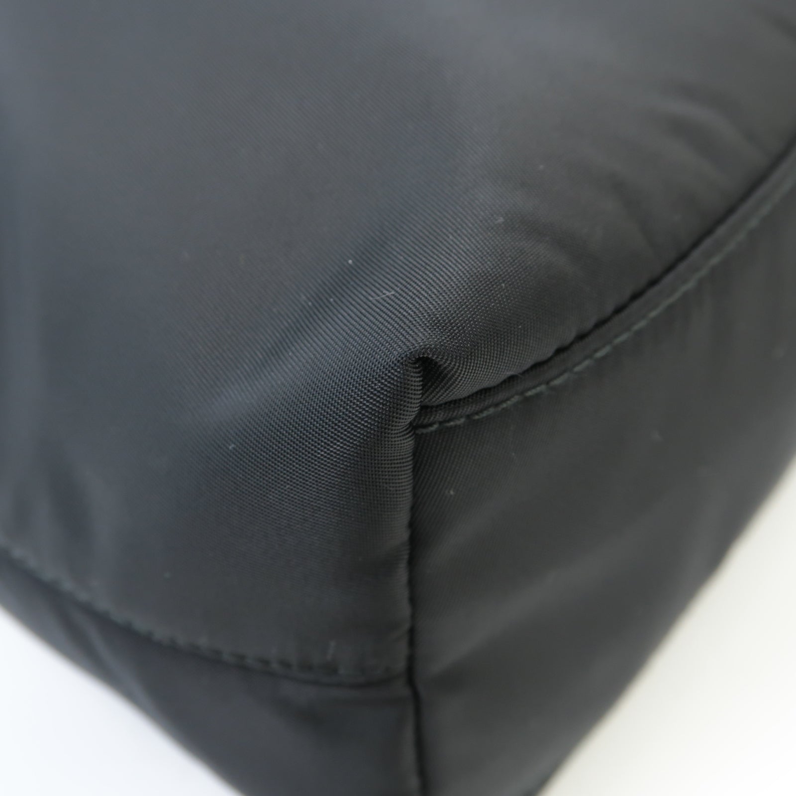 PRADA 【激減優惠】尼龍/皮革2 Way Shoulder銀扣手挽肩背兩用袋黑色