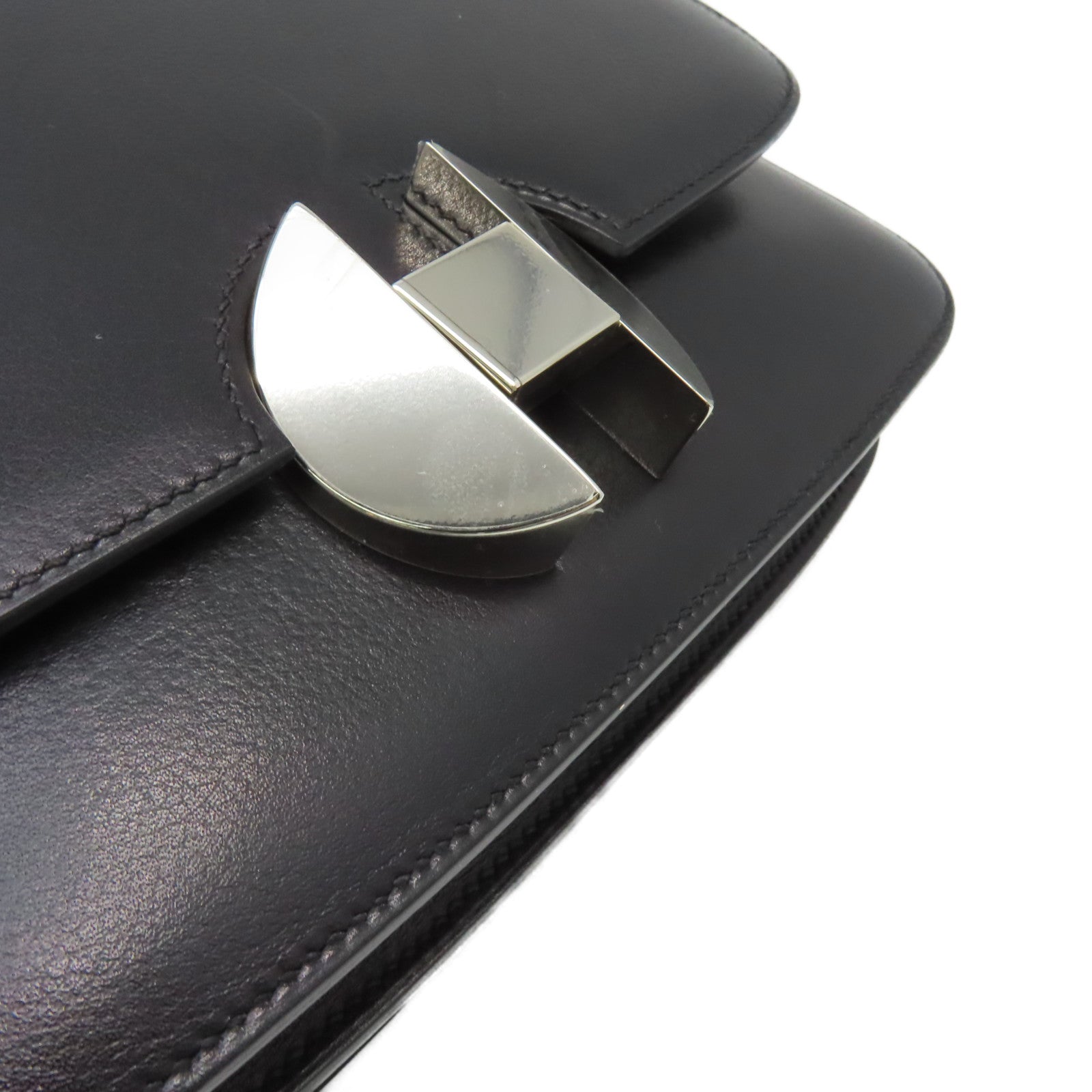 HERMES 【激減優惠】Evercolor皮革2002-20 Shoulder Bag銀扣肩背袋黑色