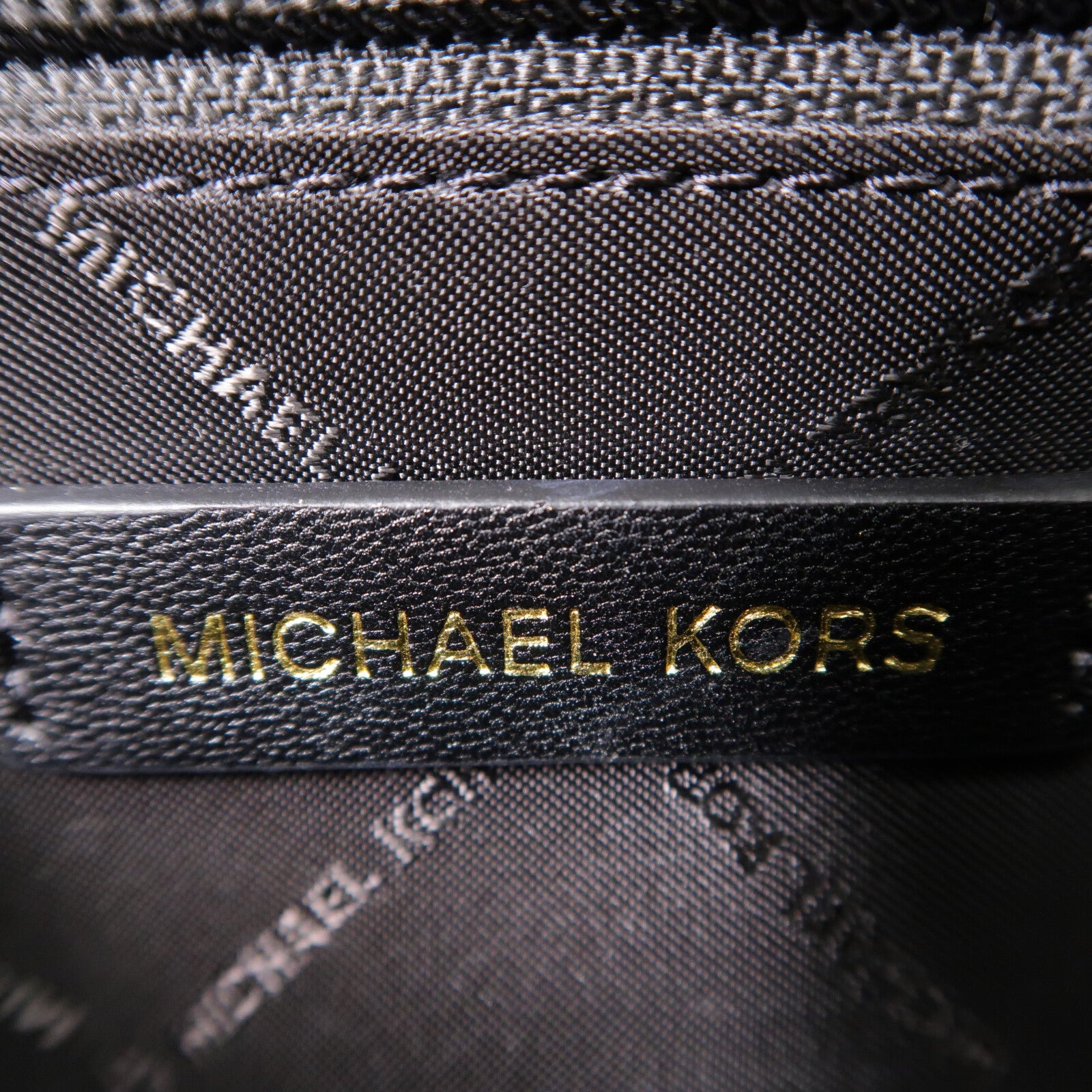 Michael Kors 牛皮皮革Shoulder Bag鏈帶肩背袋