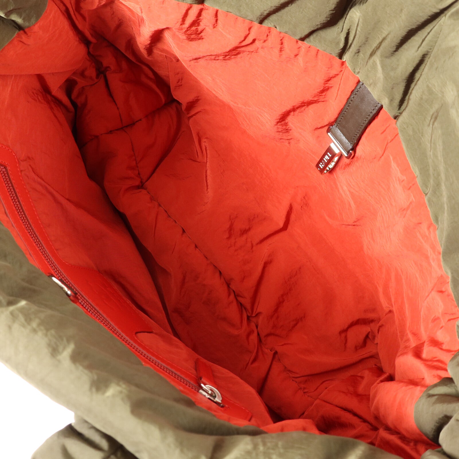 CHANEL 【激減優惠】尼龍Coco Cocoon銀扣手挽袋