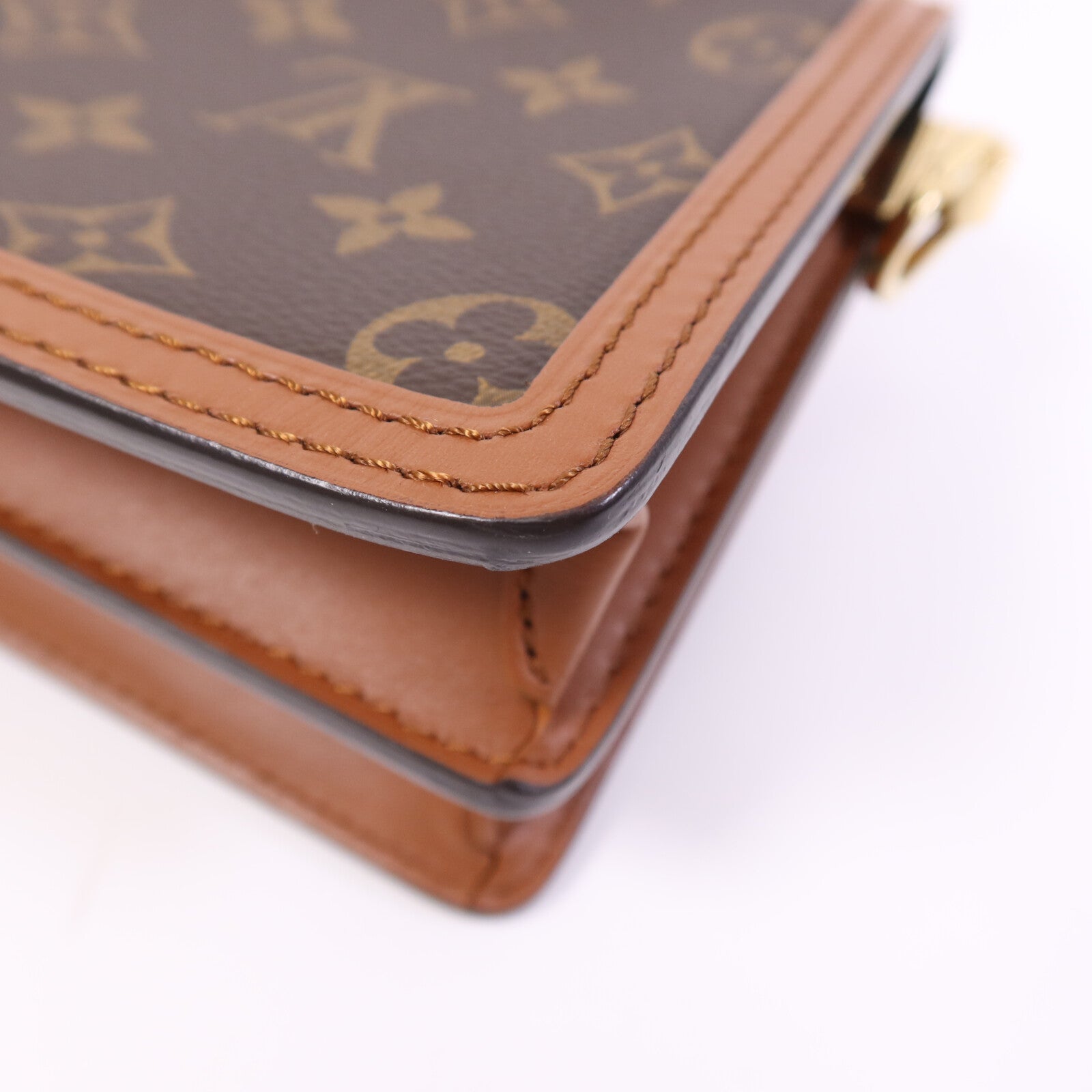 LOUIS VUITTON Monogram Reverse Mini Dauphine金扣肩背袋