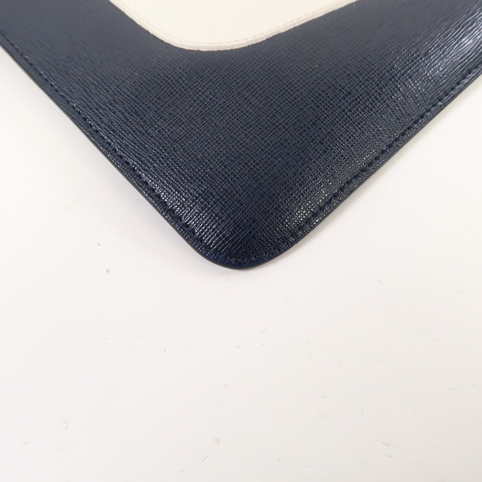 FENDI 【激減優惠】牛皮皮革Monster Clutch Bag銀扣手拿包藍色/紅色/銀色