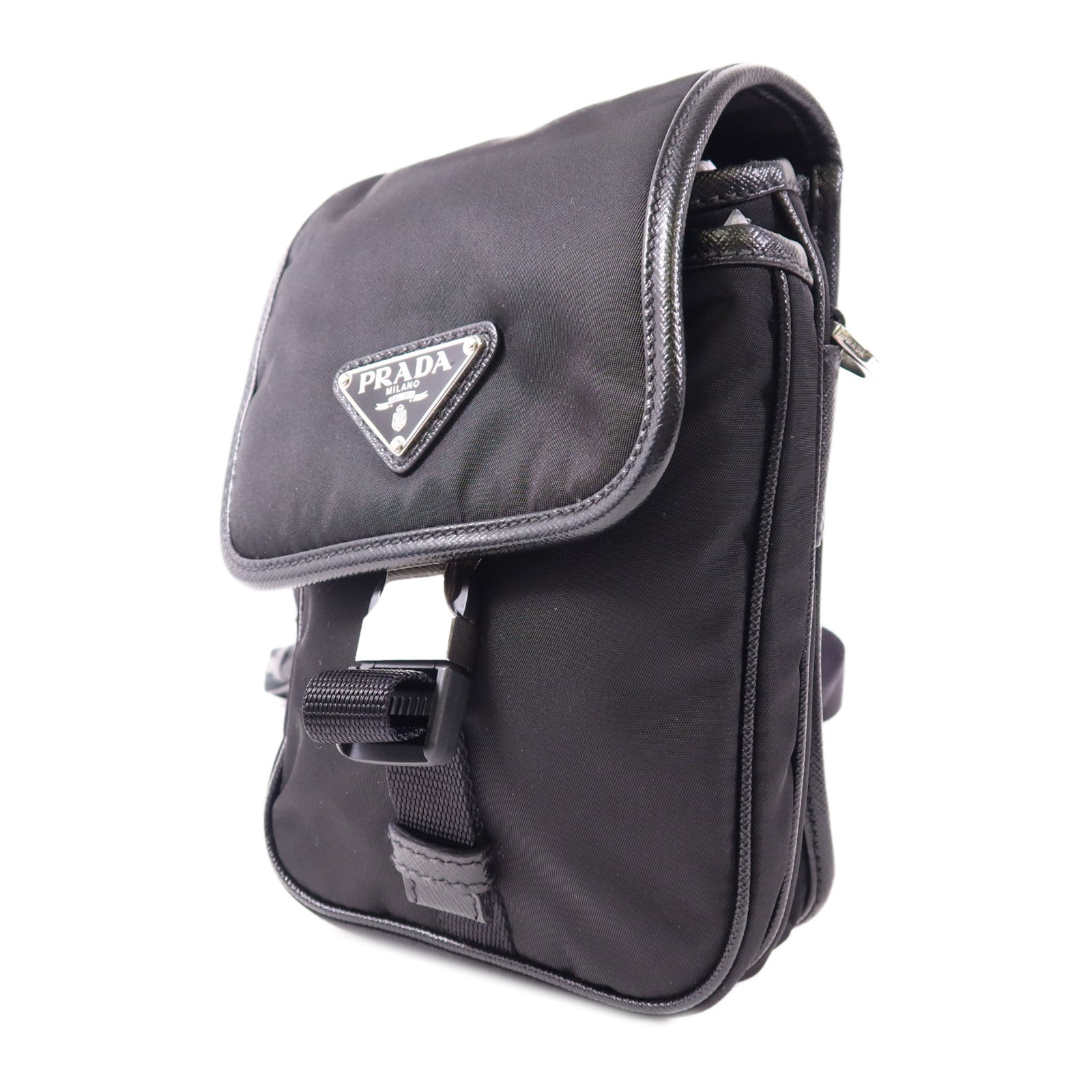 PRADA 尼龍Shoulder Bag銀扣肩背袋