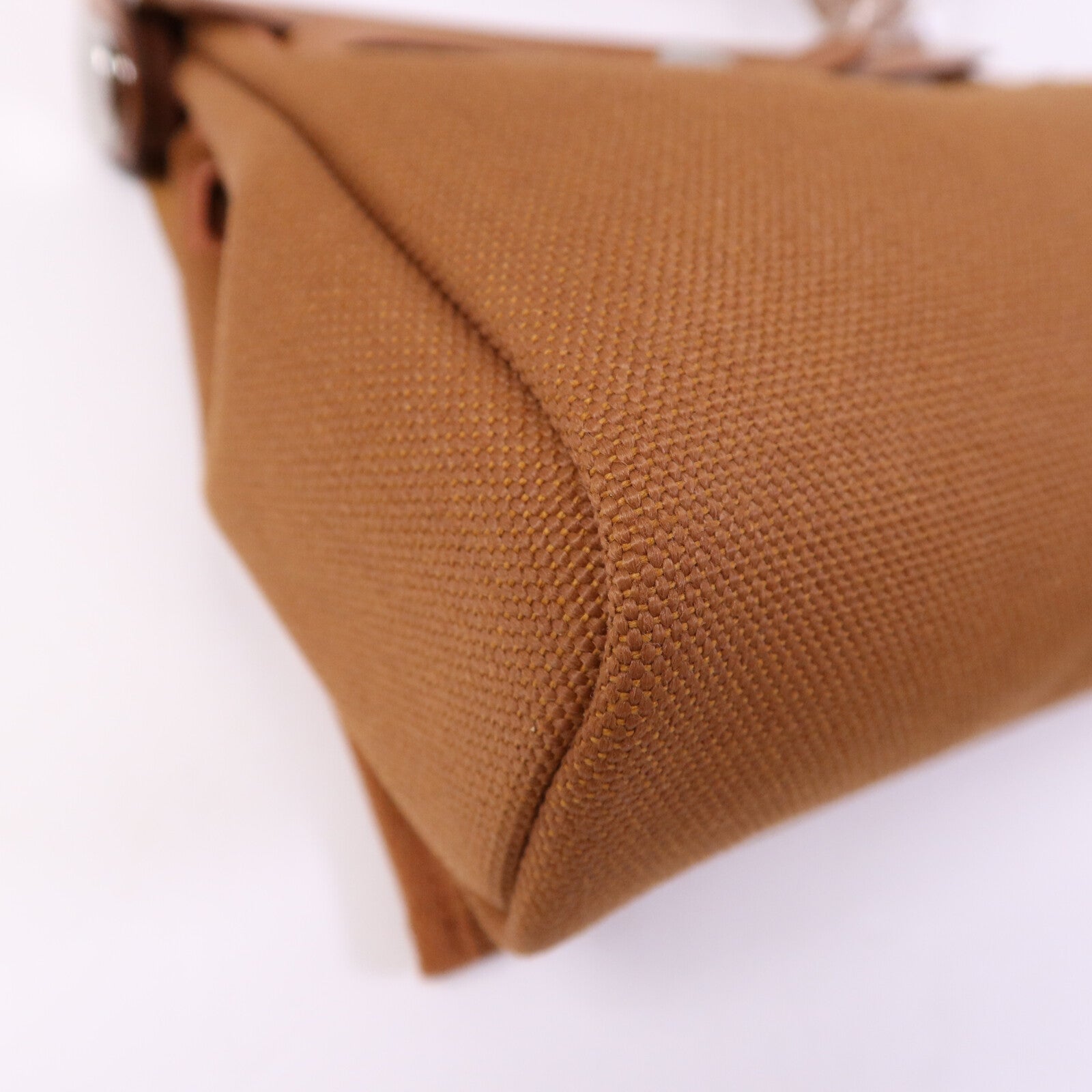 HERMES 帆布Mini Herbag銀扣肩背袋Fauve