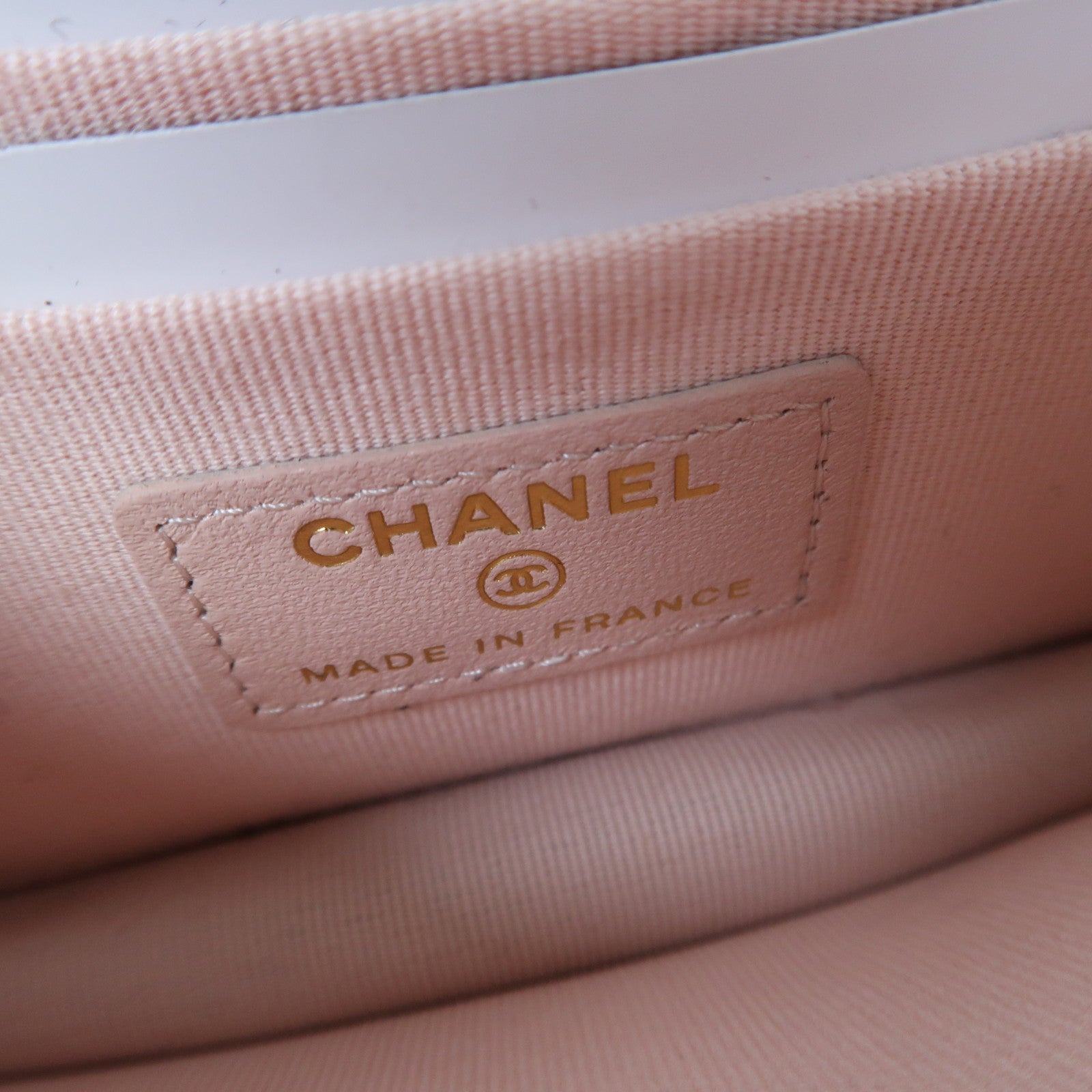 CHANEL 菱格羊皮皮革Mini Wallet On Chain金扣鏈帶肩背袋黑色/粉紅色