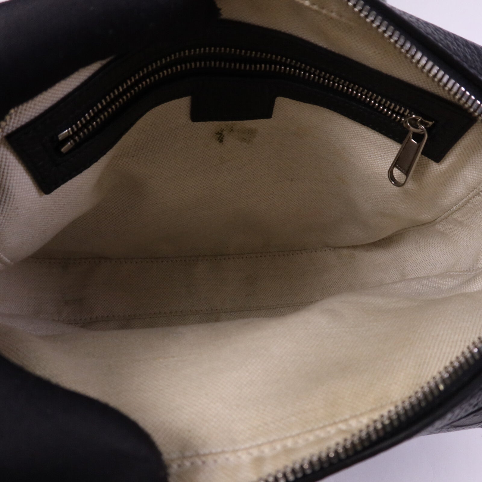 GUCCI 牛皮皮革GG Jumbo Small銀扣肩背袋