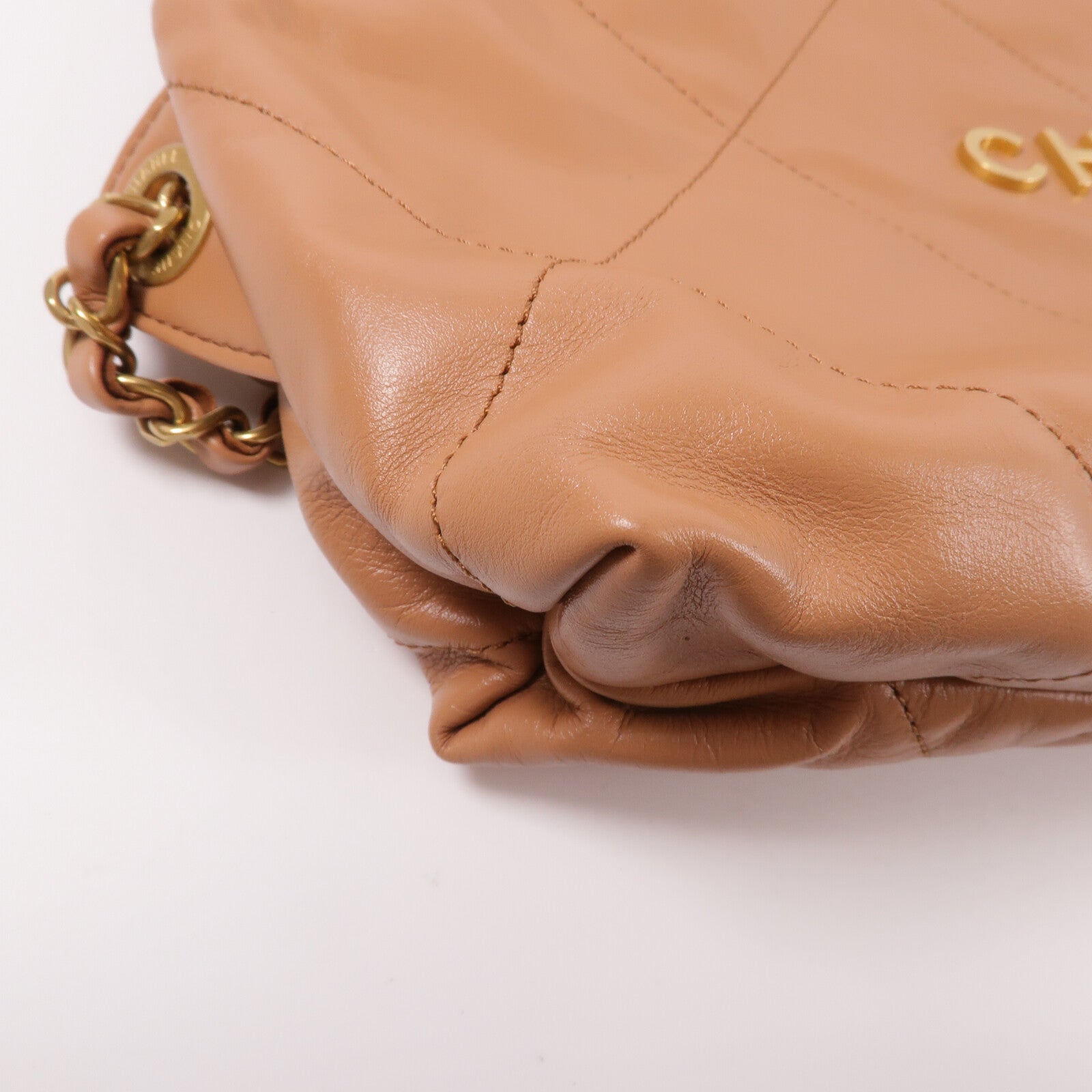 CHANEL 羊皮皮革Chanel 22 Backpack背包