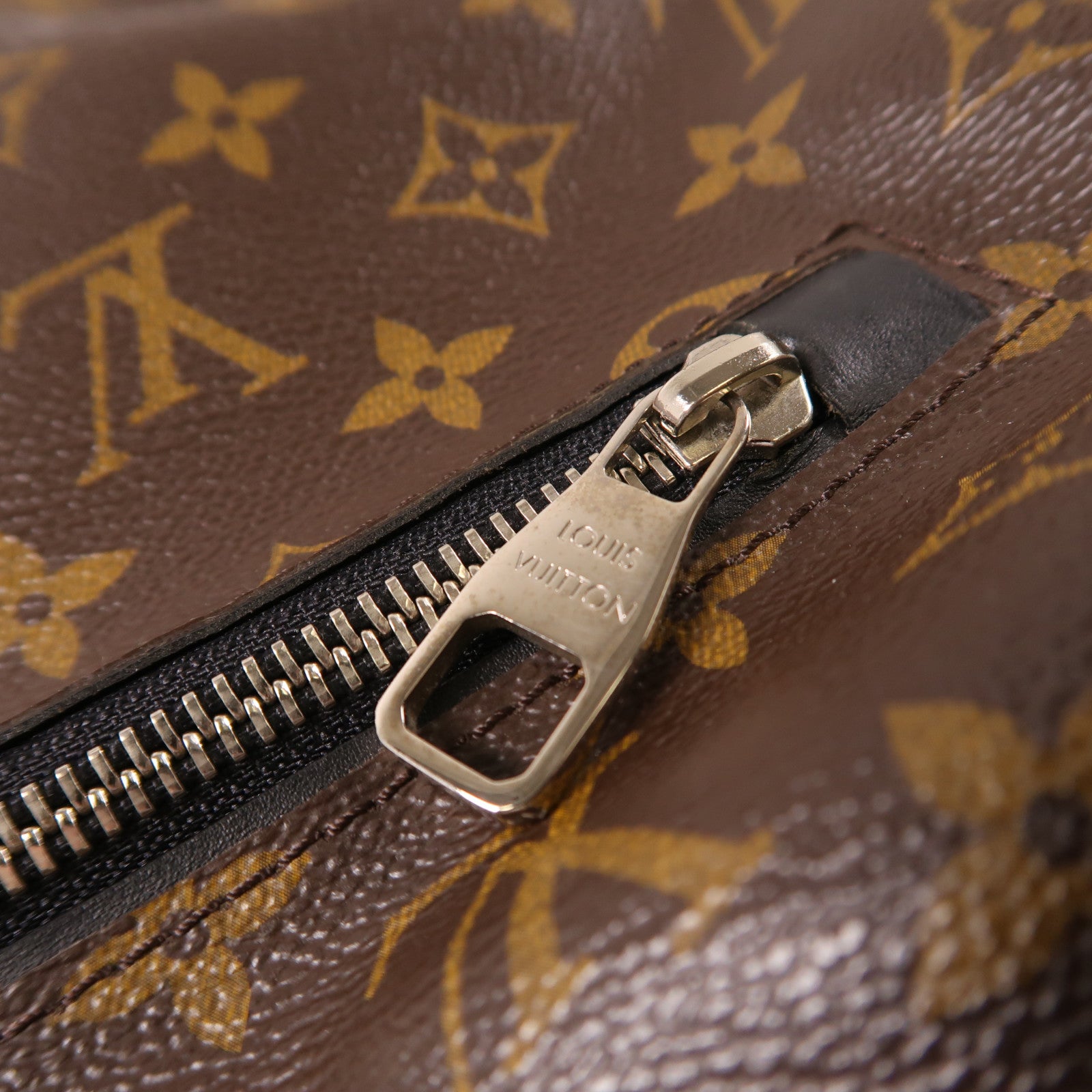 LOUIS VUITTON Monogram Macassar Torres銀扣斜孭袋啡色