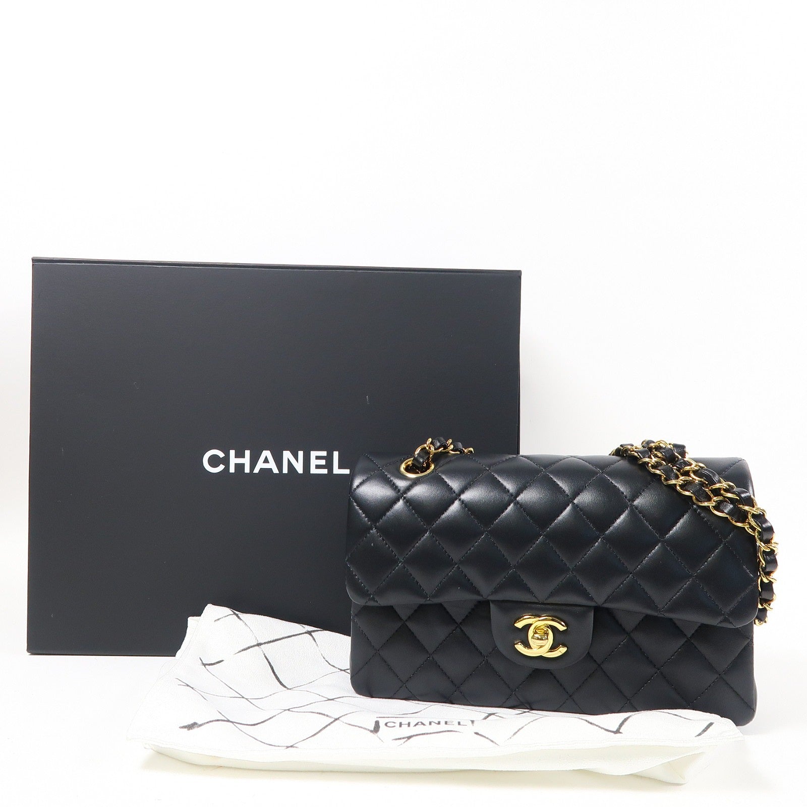 CHANEL 【激減優惠】菱格羊皮皮革Classic 23cm金扣鏈帶肩背袋黑色