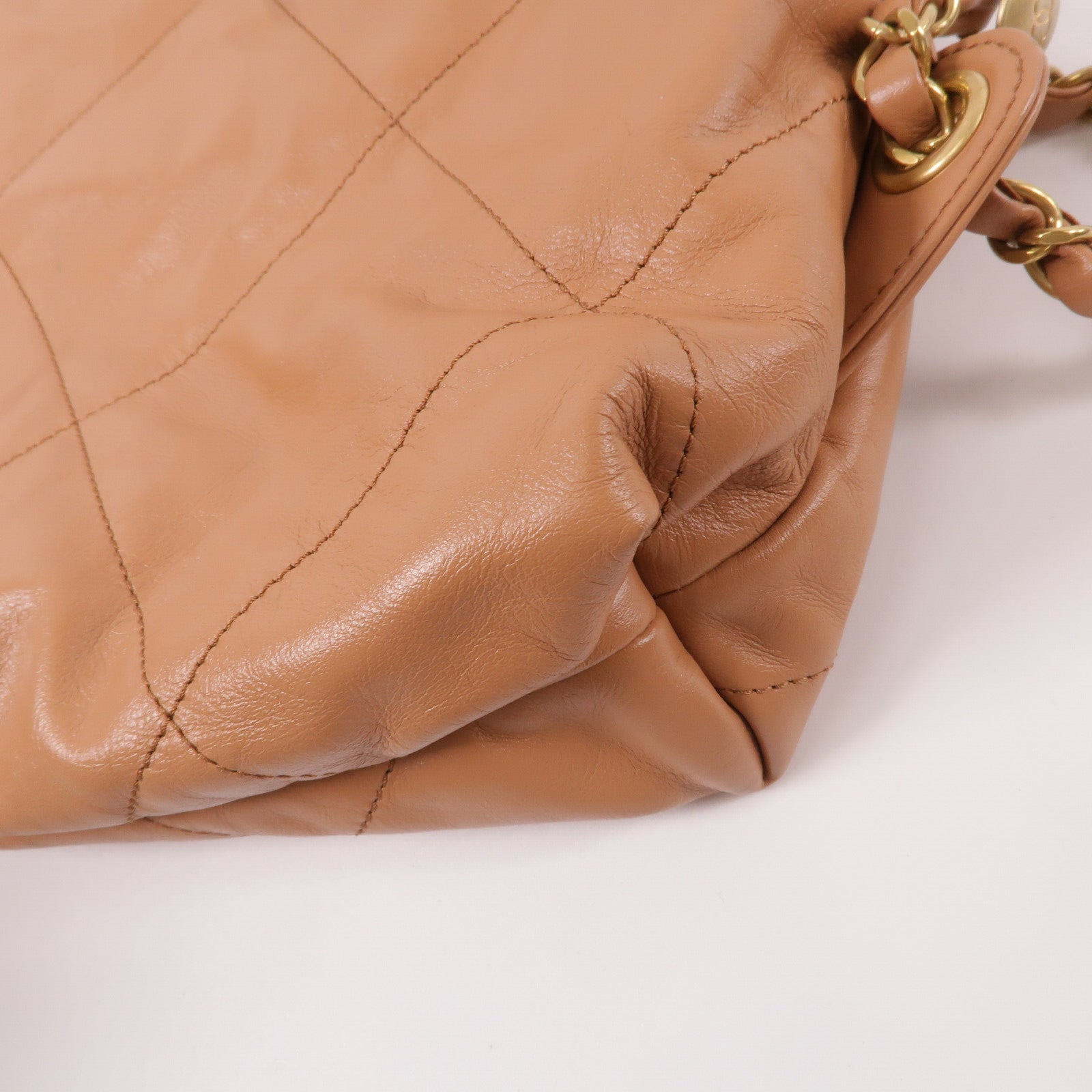 CHANEL 羊皮皮革Chanel 22 Backpack背包