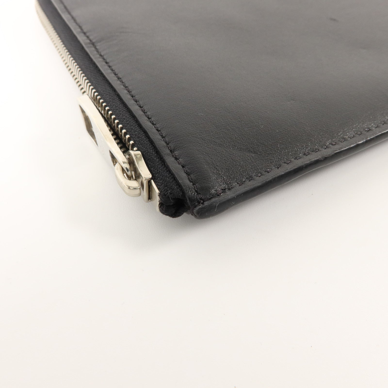 LOUIS VUITTON 牛皮皮革Nomade Pochette Jour PM銀扣手拿包