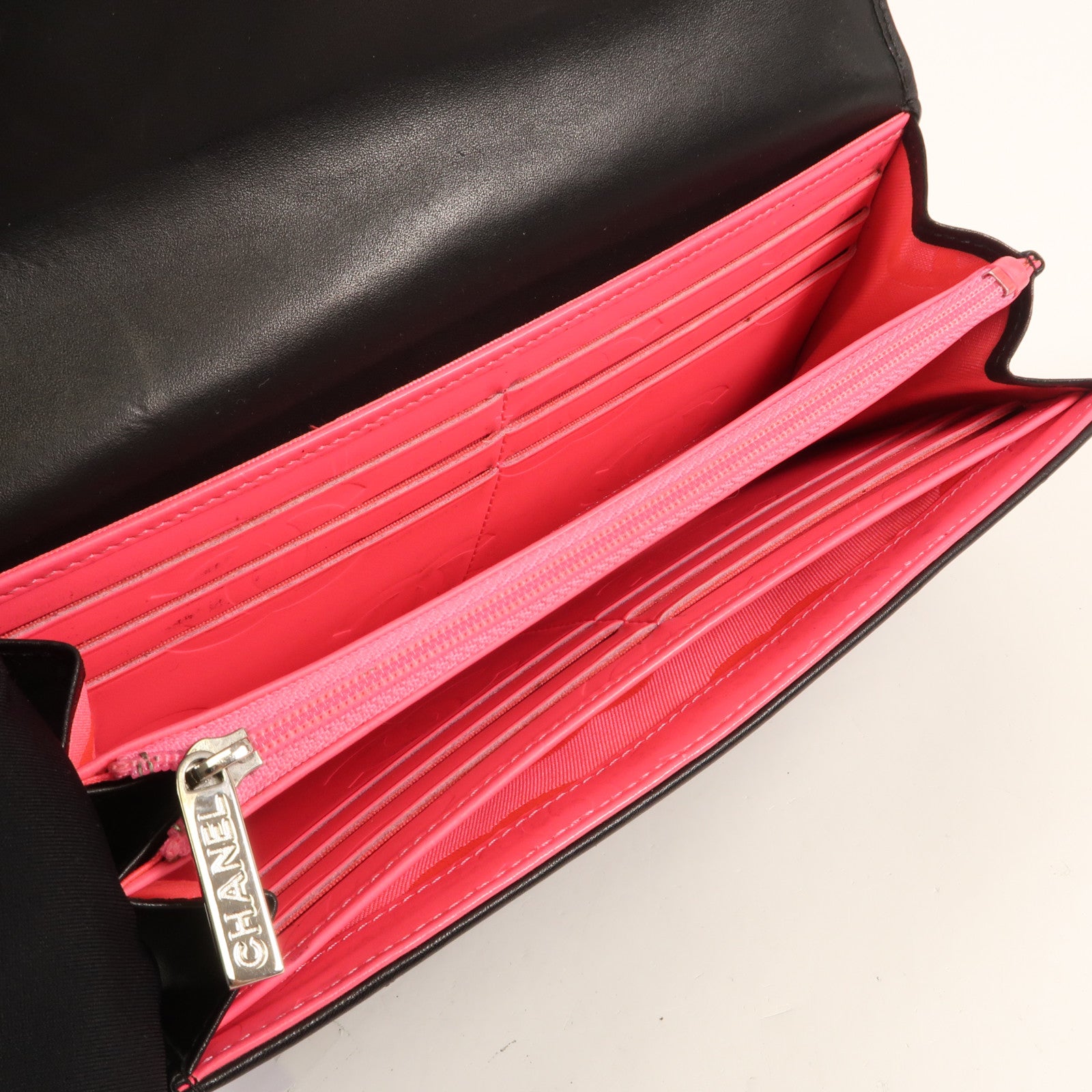 CHANEL 羊皮皮革Cambon Wallet銀扣長錢包