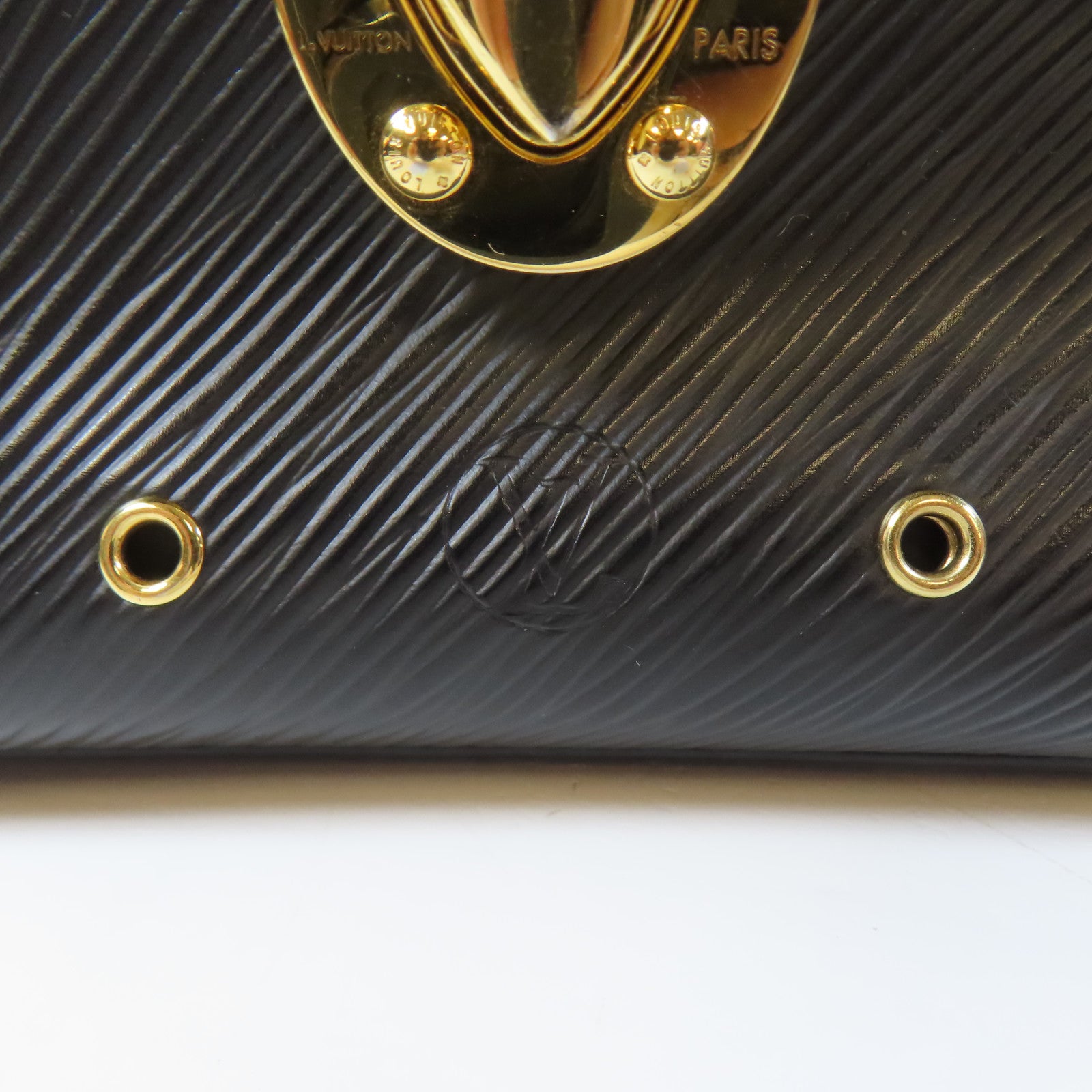 LOUIS VUITTON Epi 2 Way Shoulder Bag金扣手挽肩背兩用袋黑色