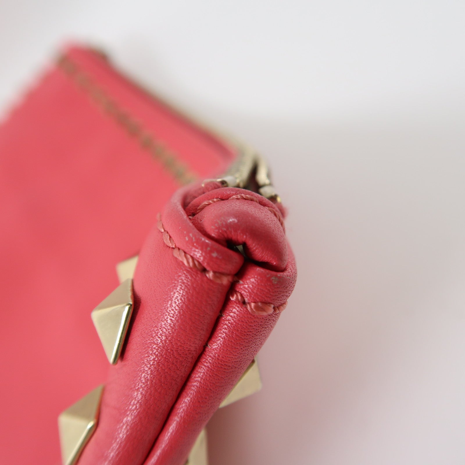 Valentino 【激減優惠】皮革Pouch金扣手拿包粉紅色