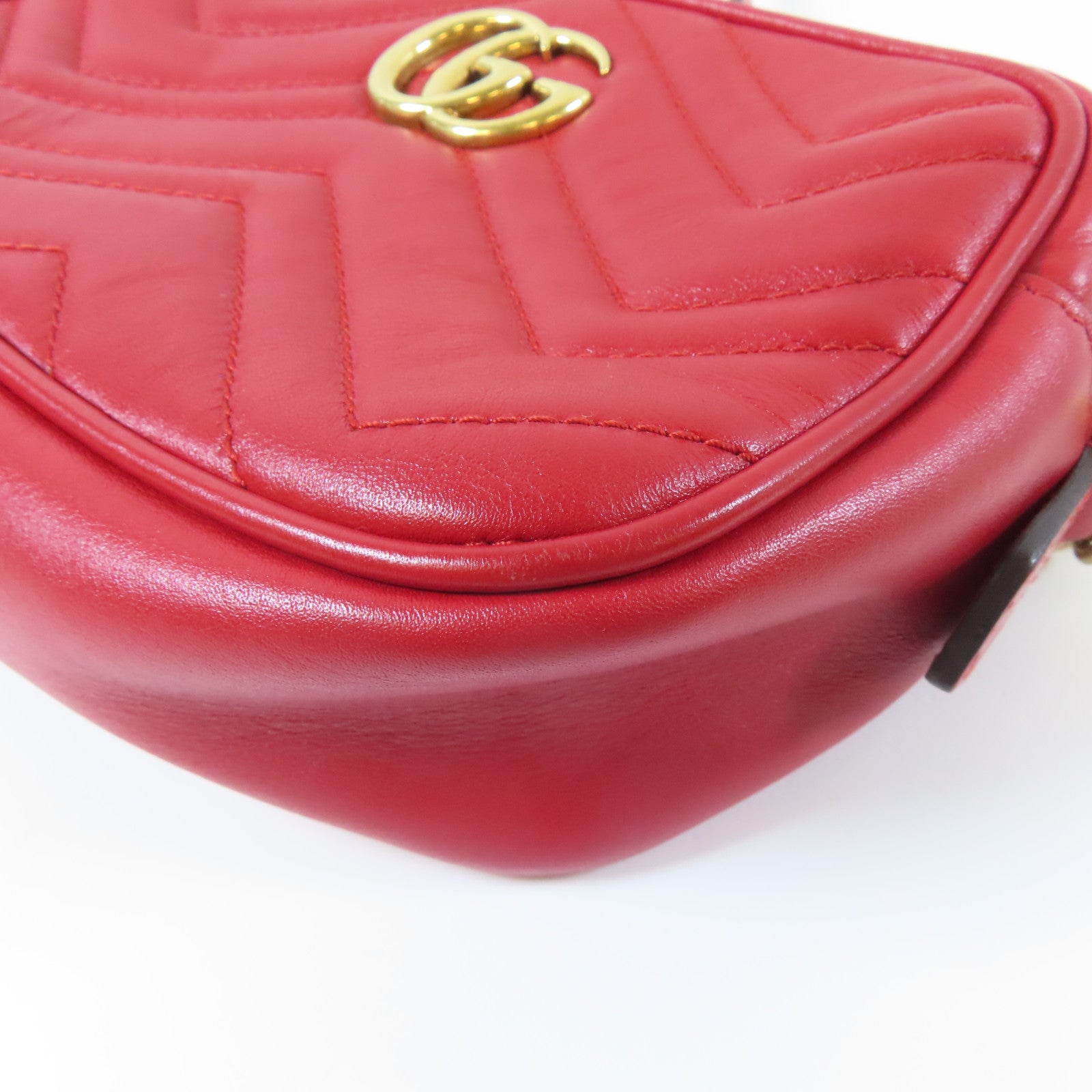 GUCCI 【激減優惠】牛皮皮革GG Marmont金扣肩背袋紅色
